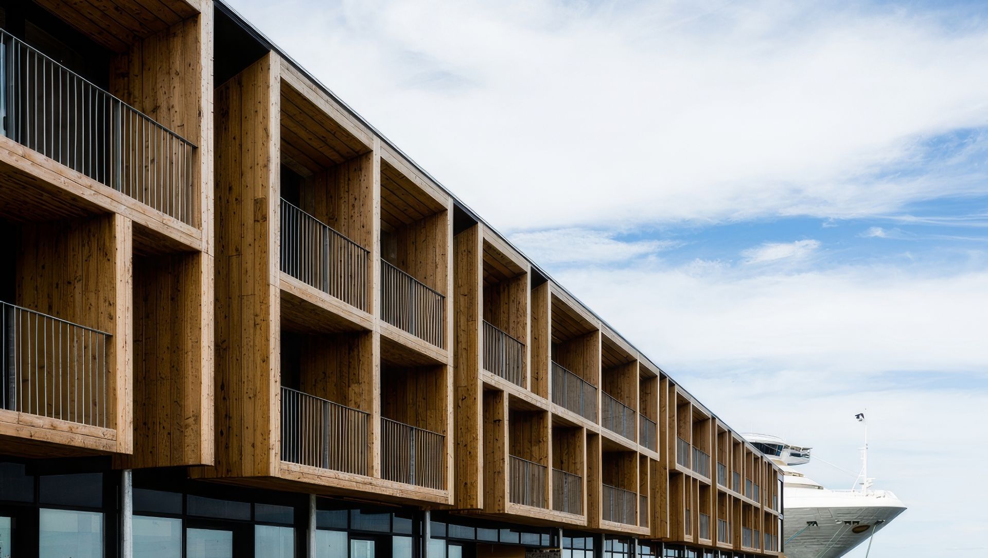 MACq 01 | Luxury Waterfront Hotel + Retail Complex in Hobart, Tasmania banner