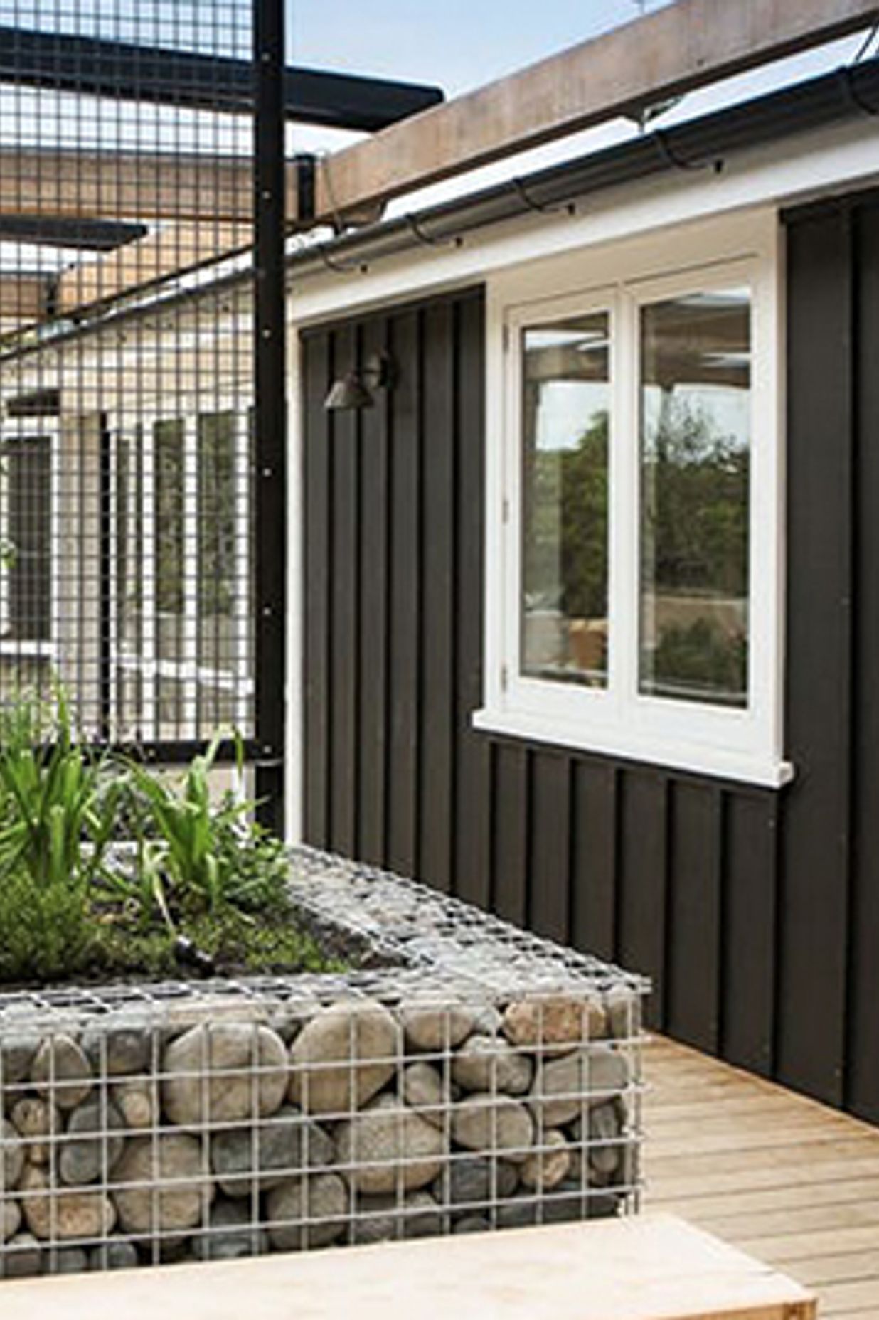 Smales Farm B:Hive