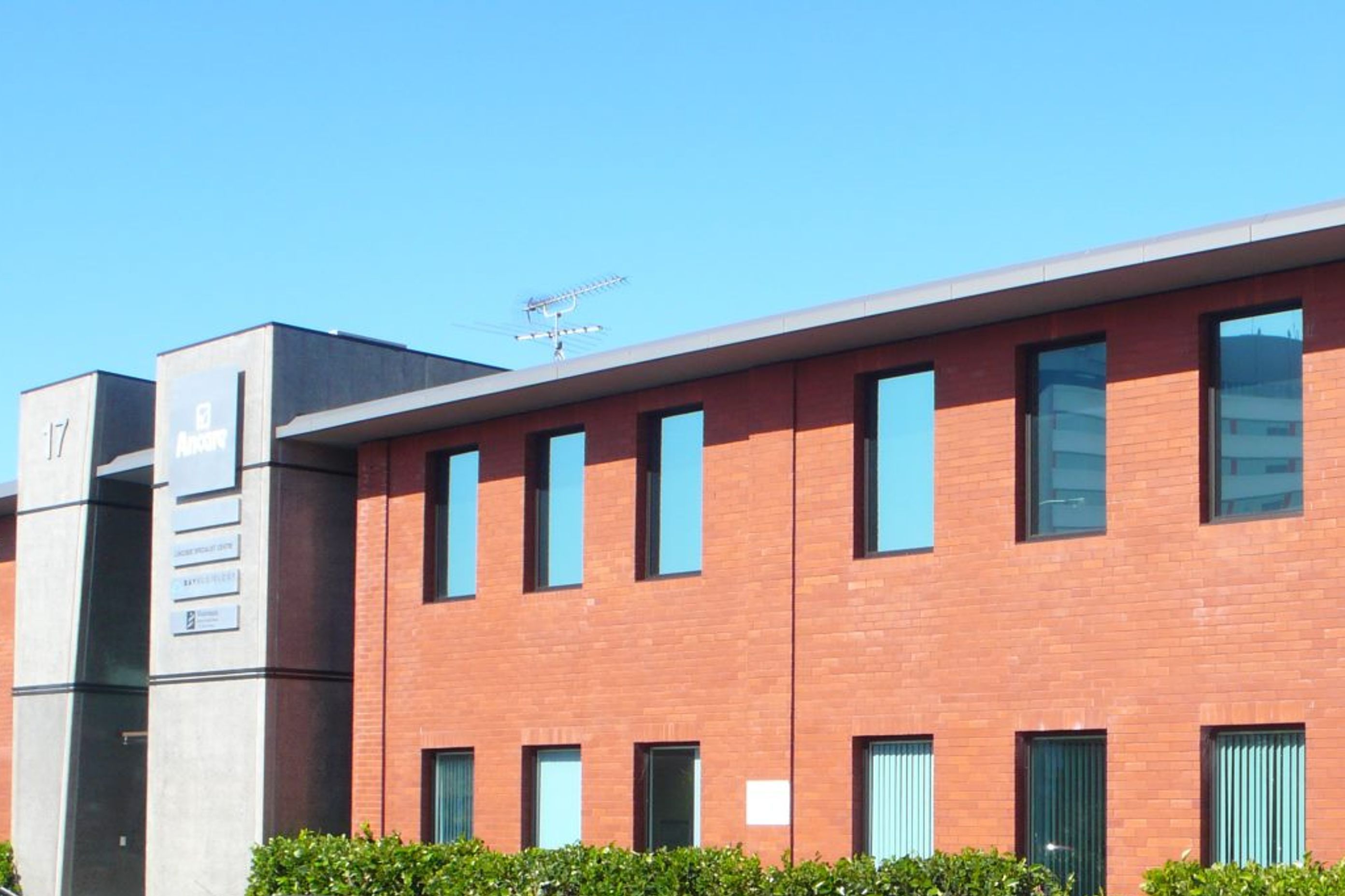 4BUILDING-1.jpg