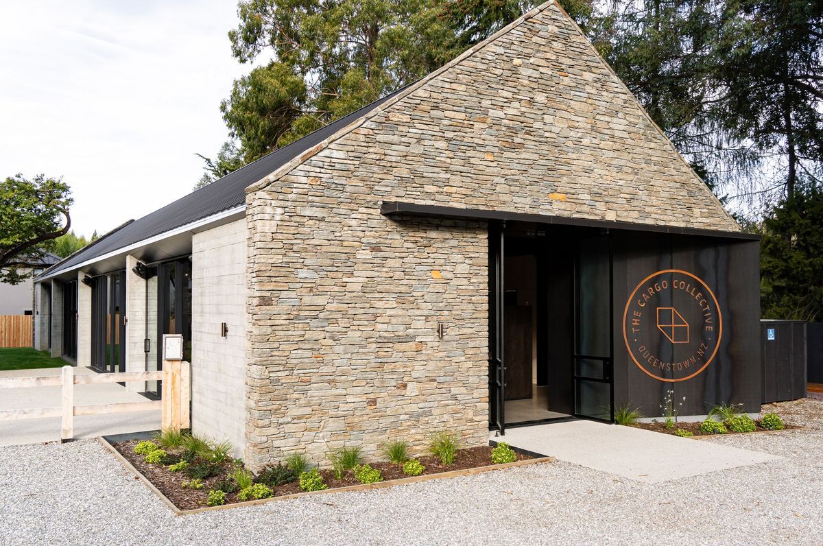 Cargo Brewhall, Arthurs Point
