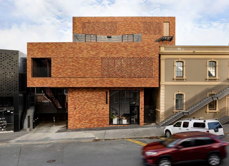Pollen Street | Brick Block