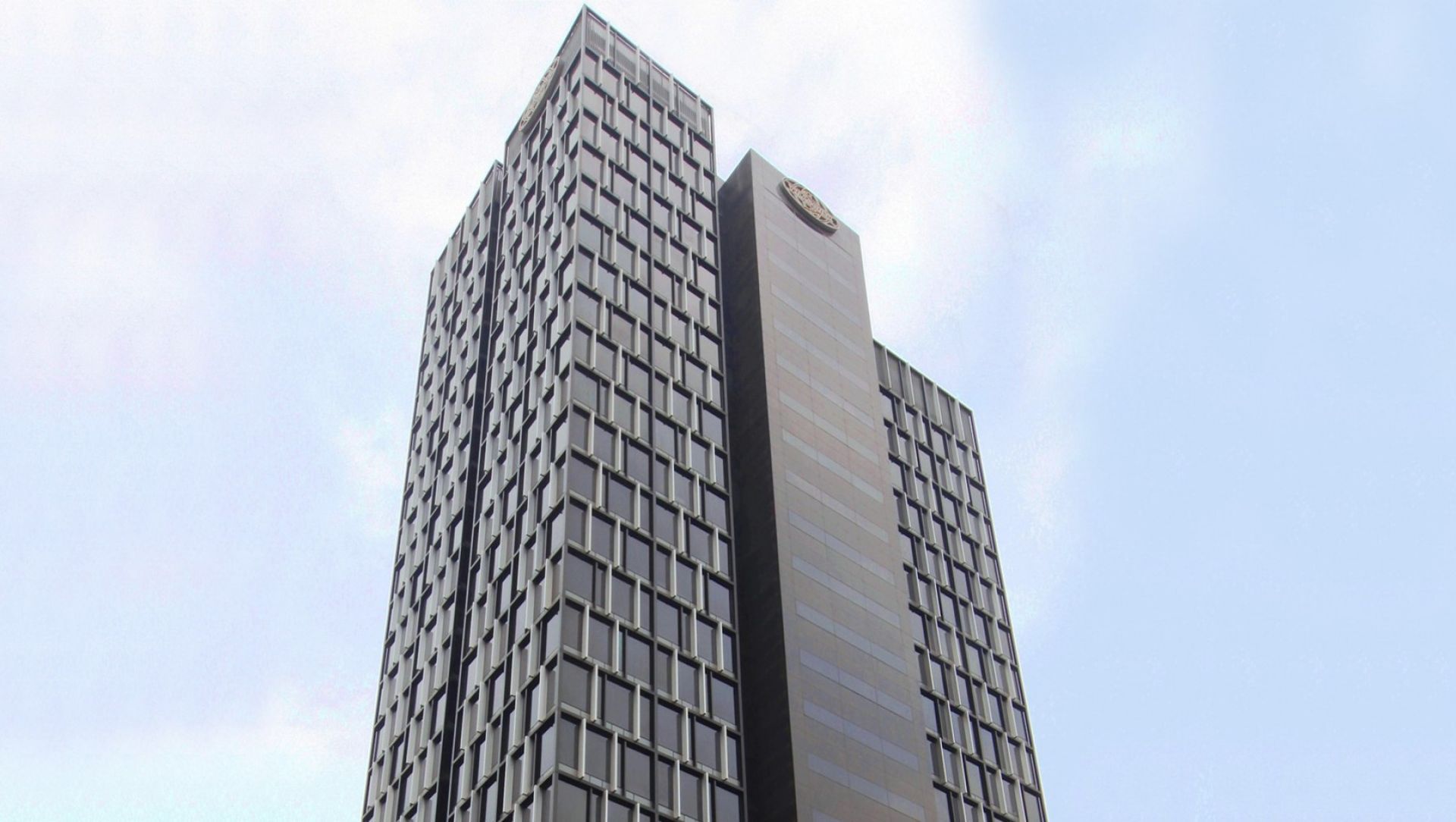 Vinaconex Tower banner