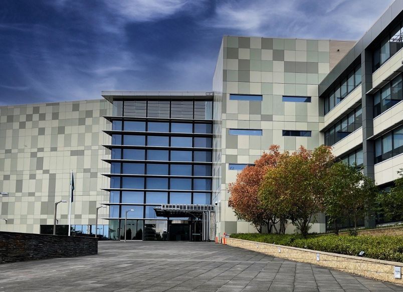 Bella Vista Woolworths Reclad