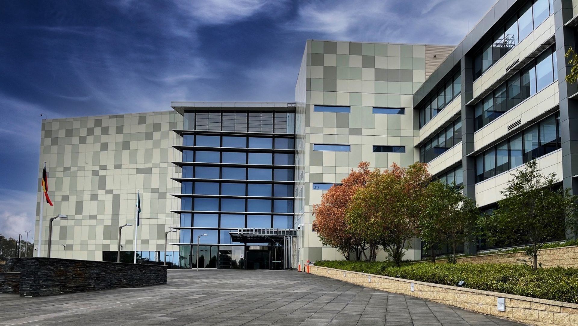 Bella Vista Woolworths Reclad banner