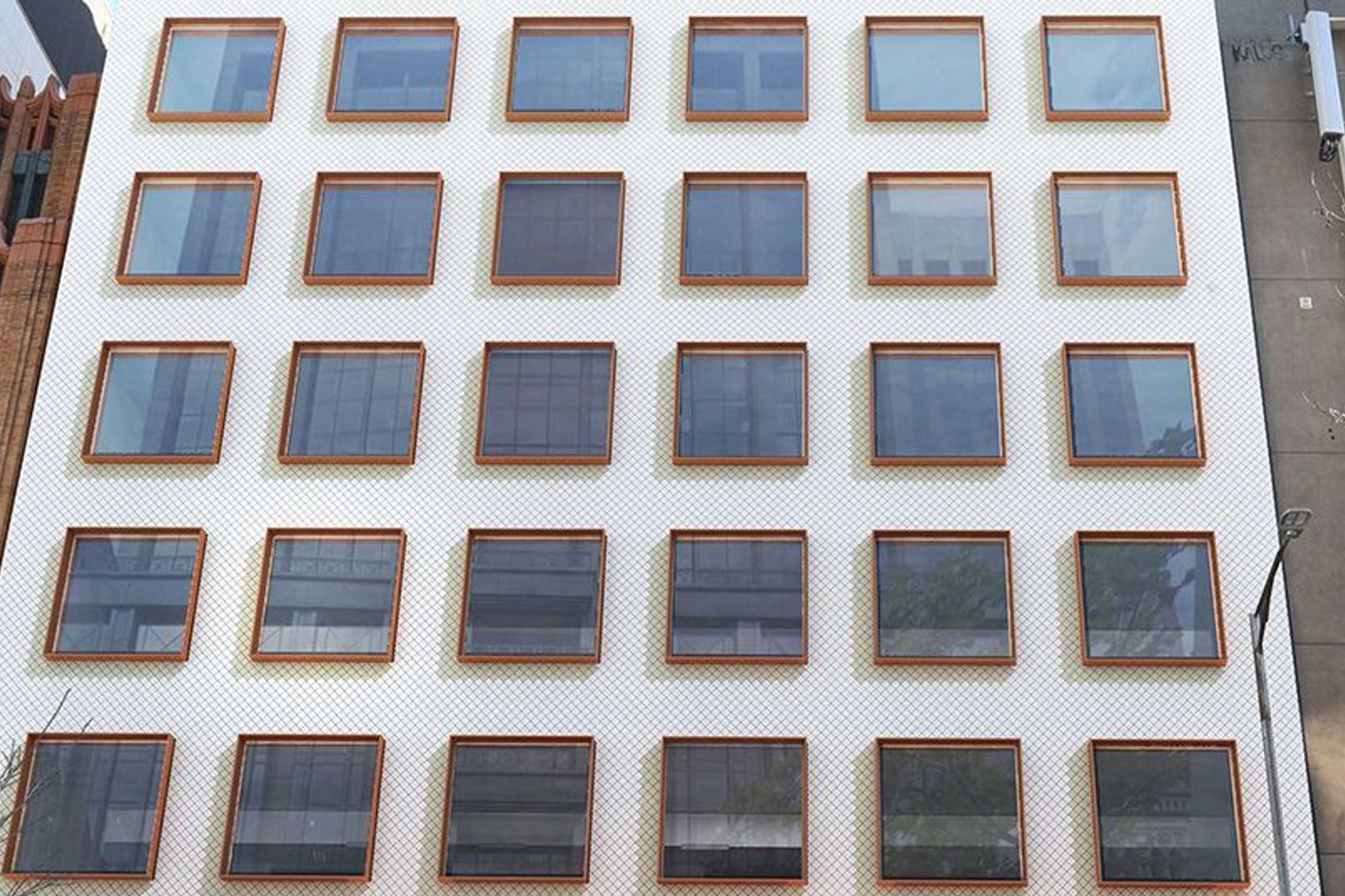 99 Queen St