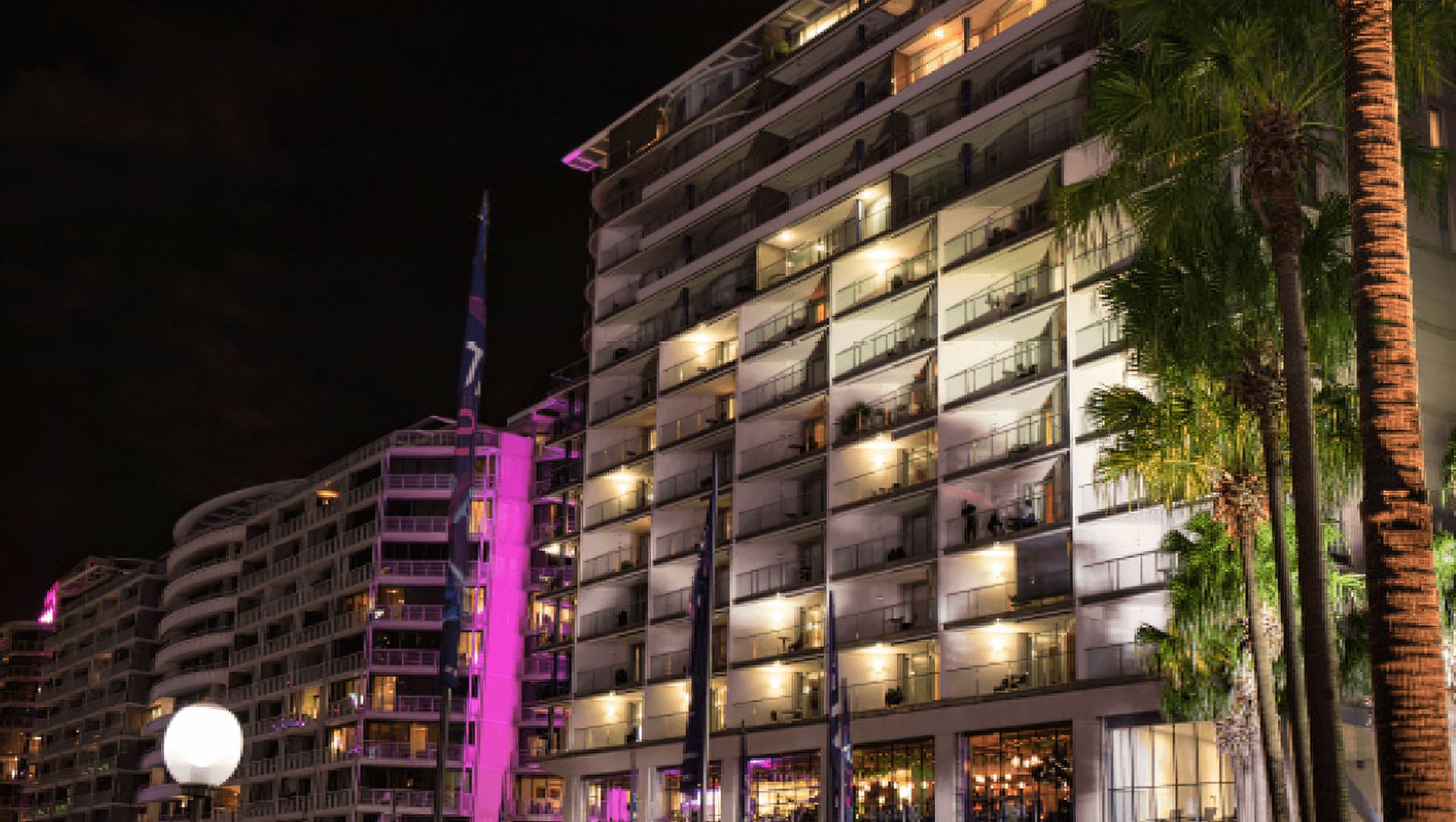 ##Bennelong Apartments aka The Toaster Building, Sydney banner