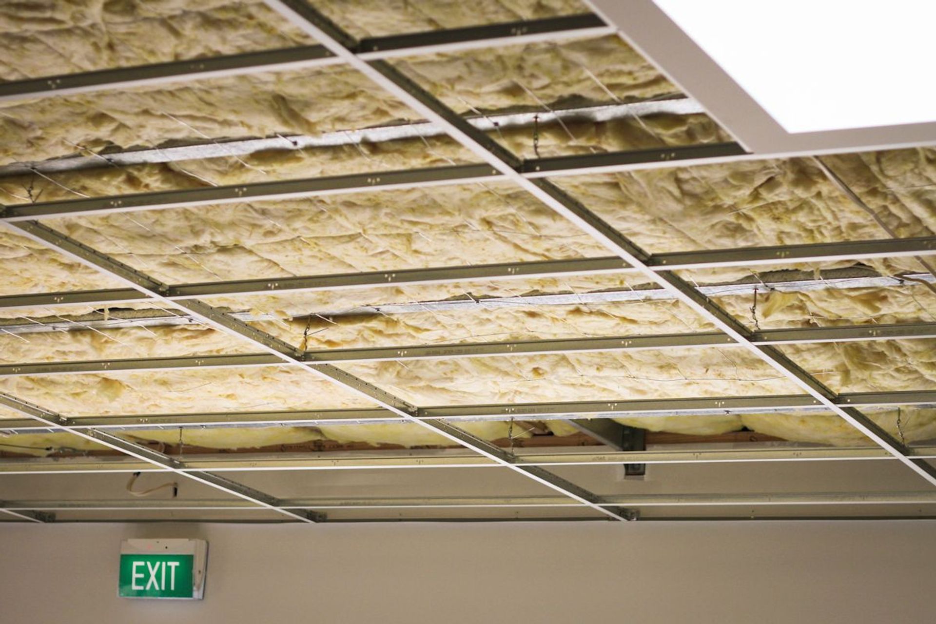 CBI Grid and the Seismic Design of Suspended Ceilings