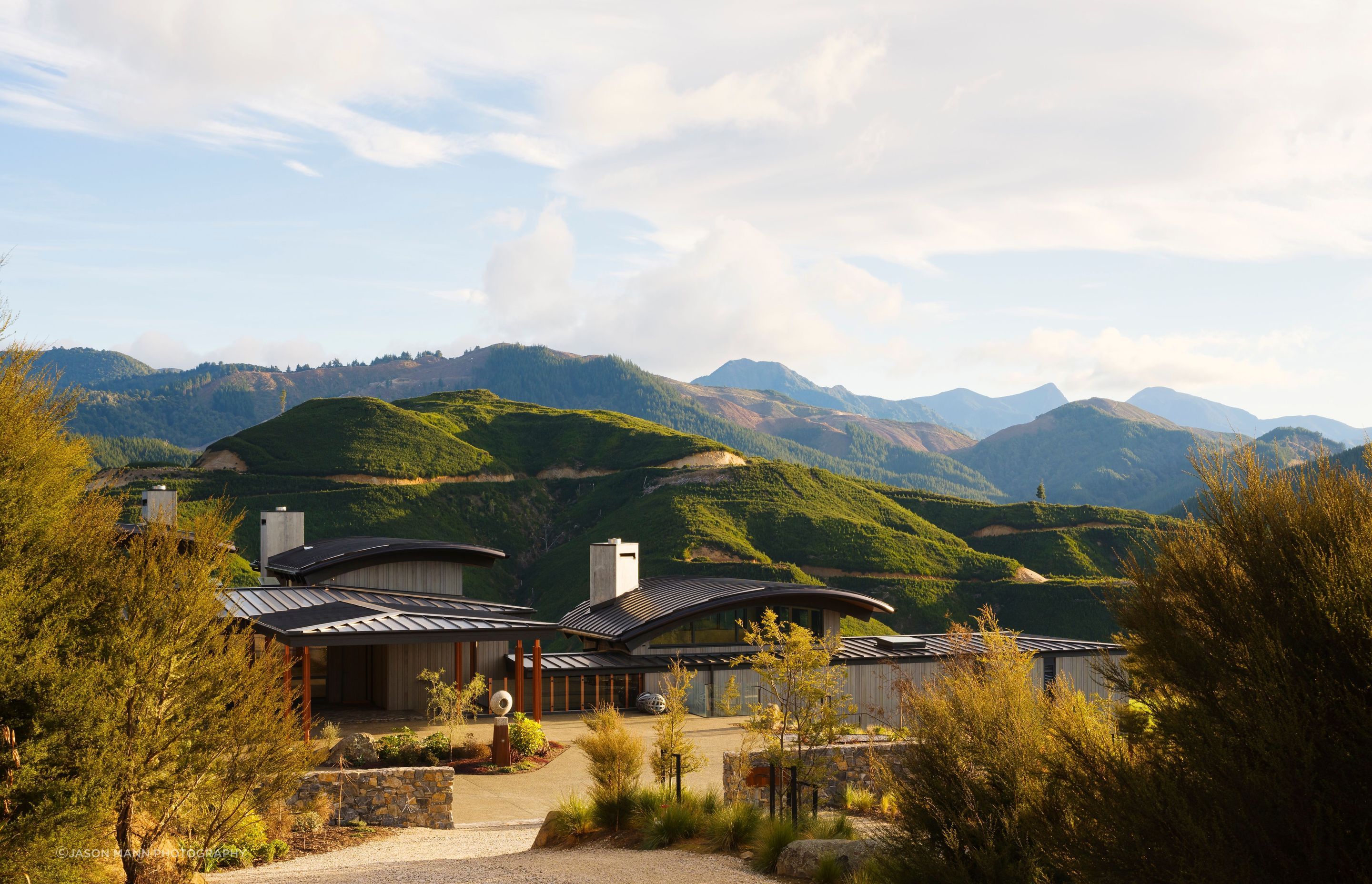 Located within 50 acres of former farmland, Falcon Brae sits at the junction of three national parks at the top of the South Island.