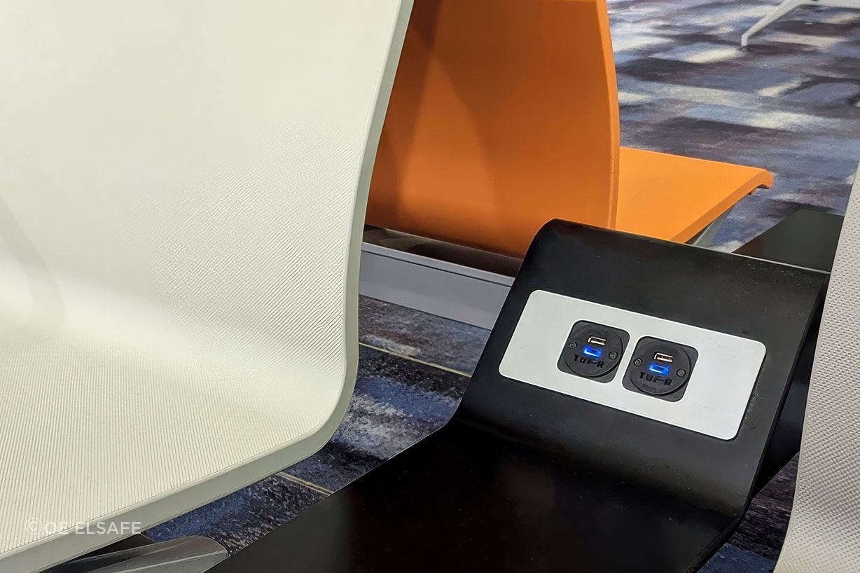 Hong-Kong-Airport-Guest-Power-OE-Elsafe-1-1-gigapixel-standard-v2-2x.jpeg