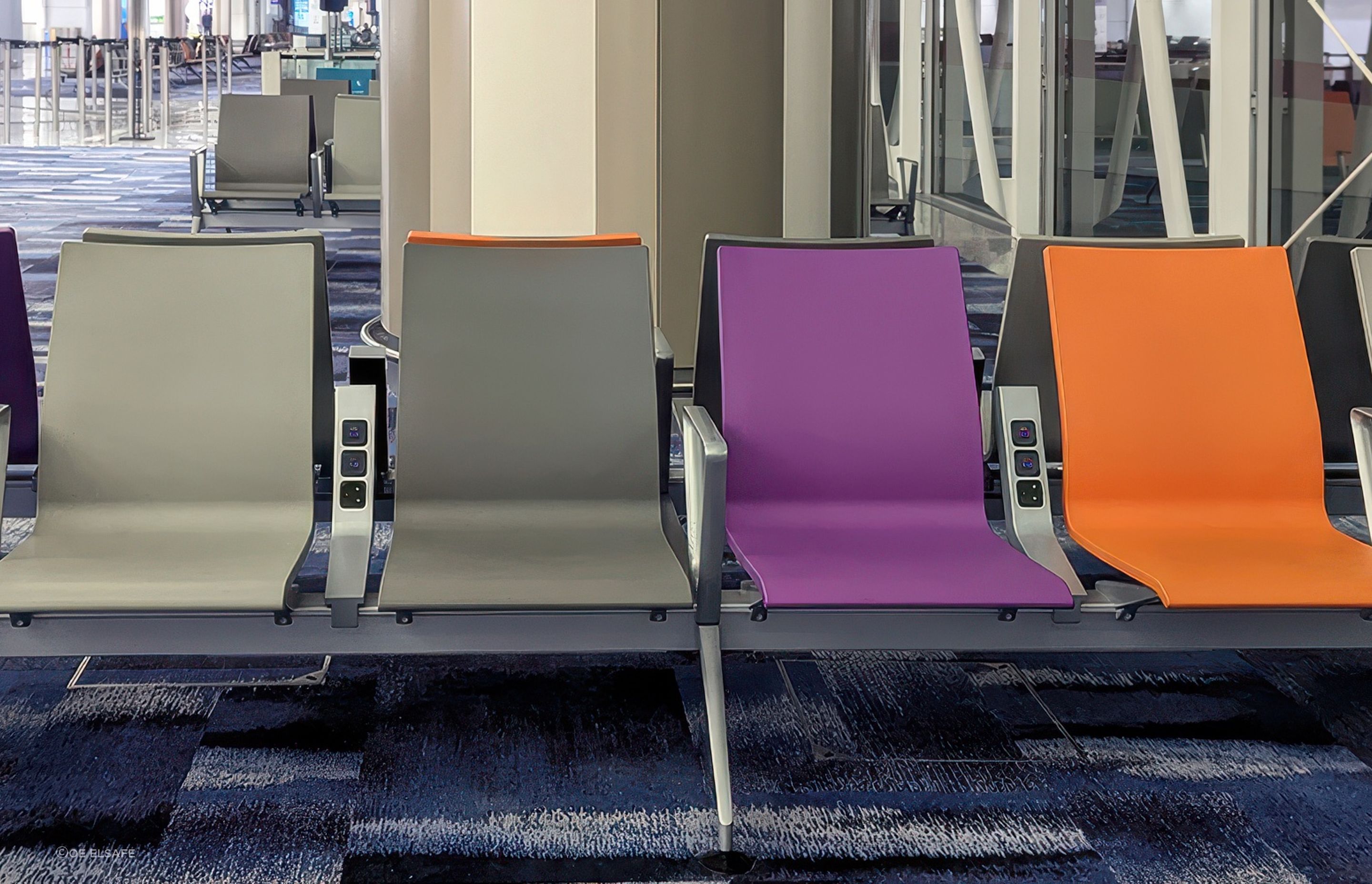 Hong-Kong-Airport-Guest-Power-OE-Elsafe-6-gigapixel-standard-v2-2x.jpeg