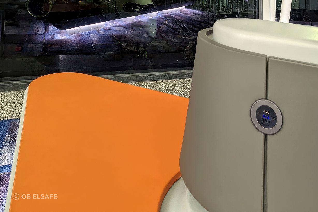 Hong-Kong-Airport-Guest-Power-OE-Elsafe-7-gigapixel-standard-v2-2x.jpeg