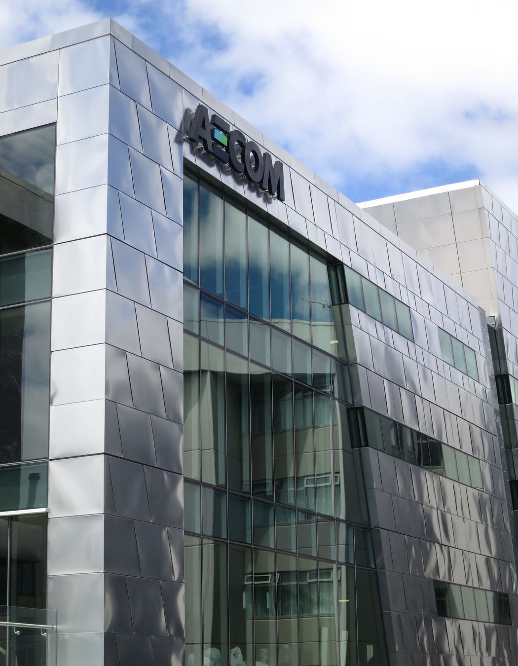 East Quadrant (Aecom House)