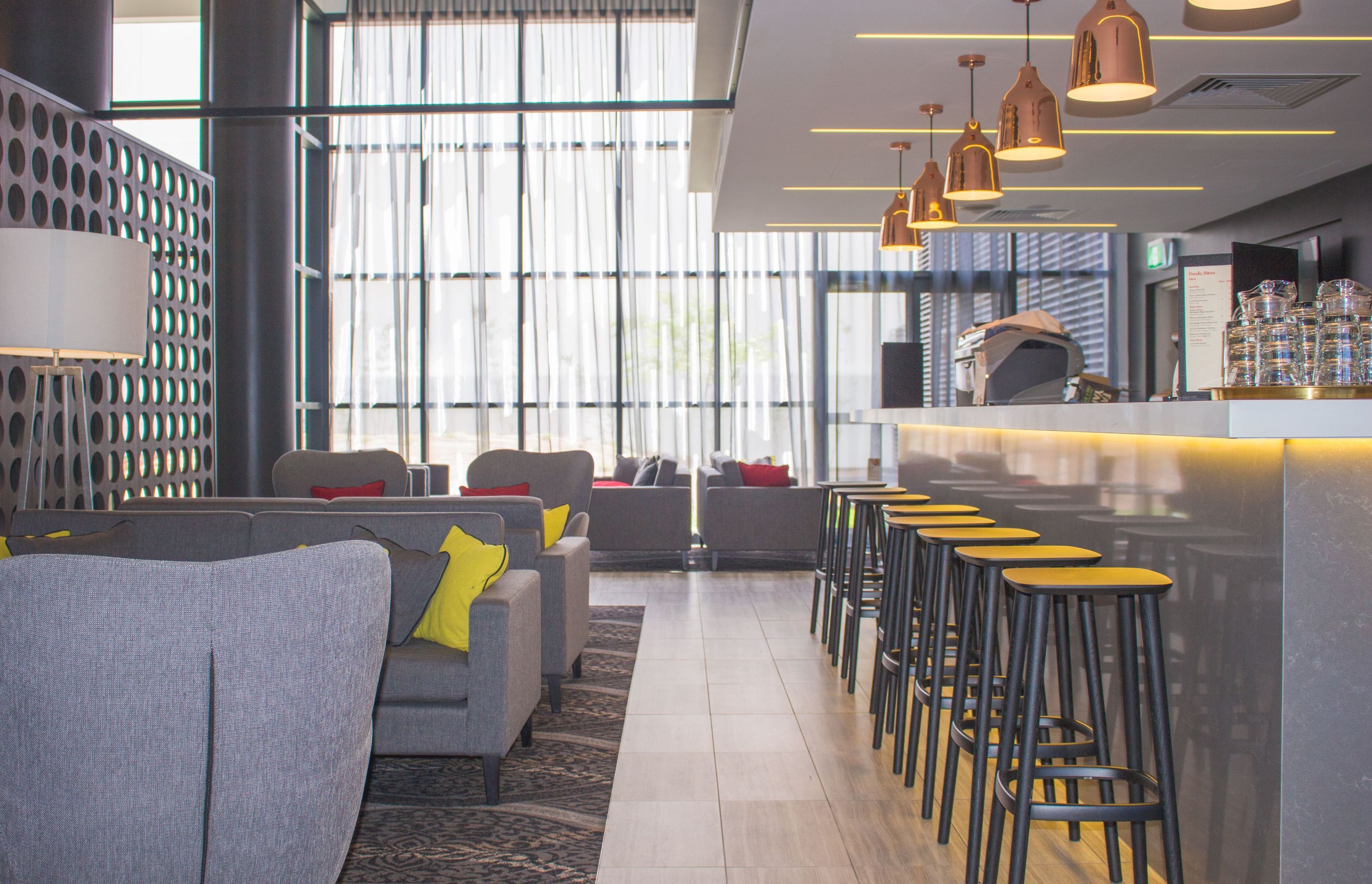Travelodge Hotel Lobby | Mascot NSW