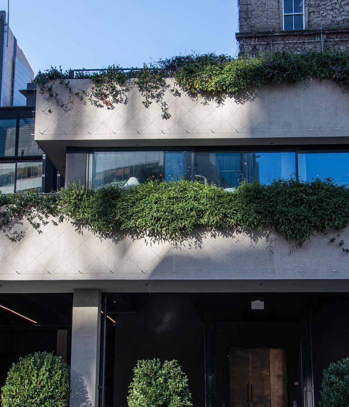 Northern Club Bankside Extension - balustrade and green facade project