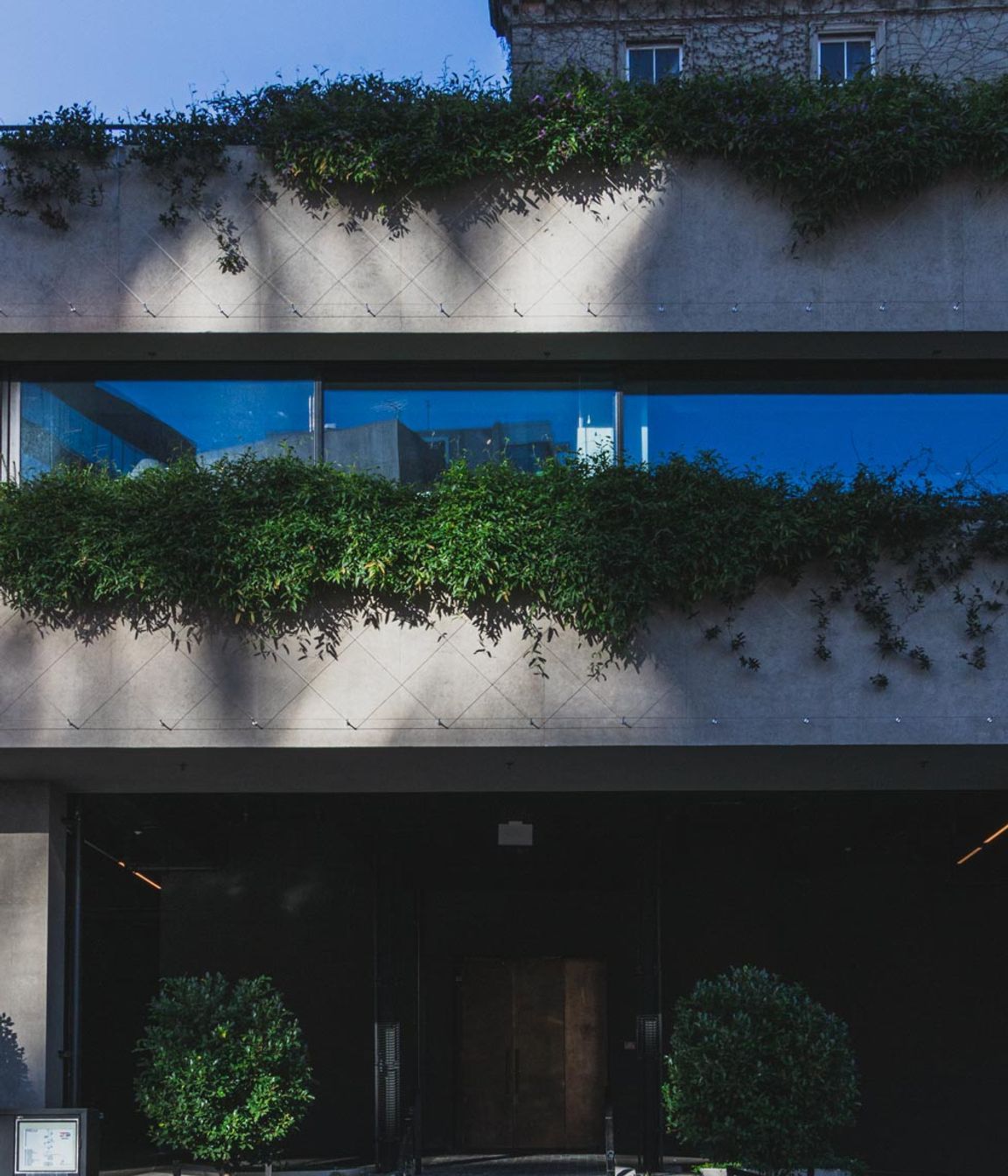 Northern Club Bankside Extension - balustrade and green facade project