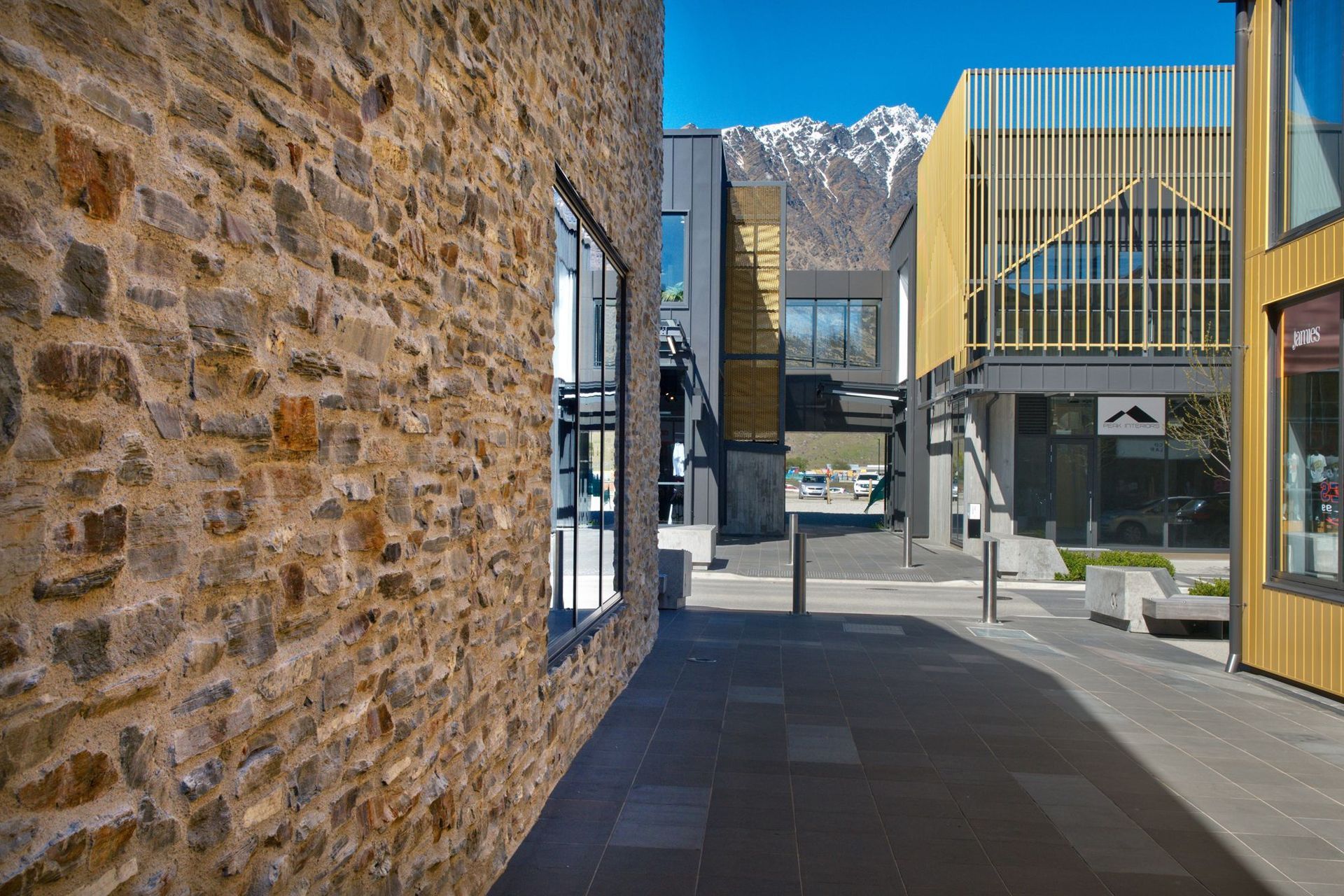 Queenstown Commercial 5 Mile