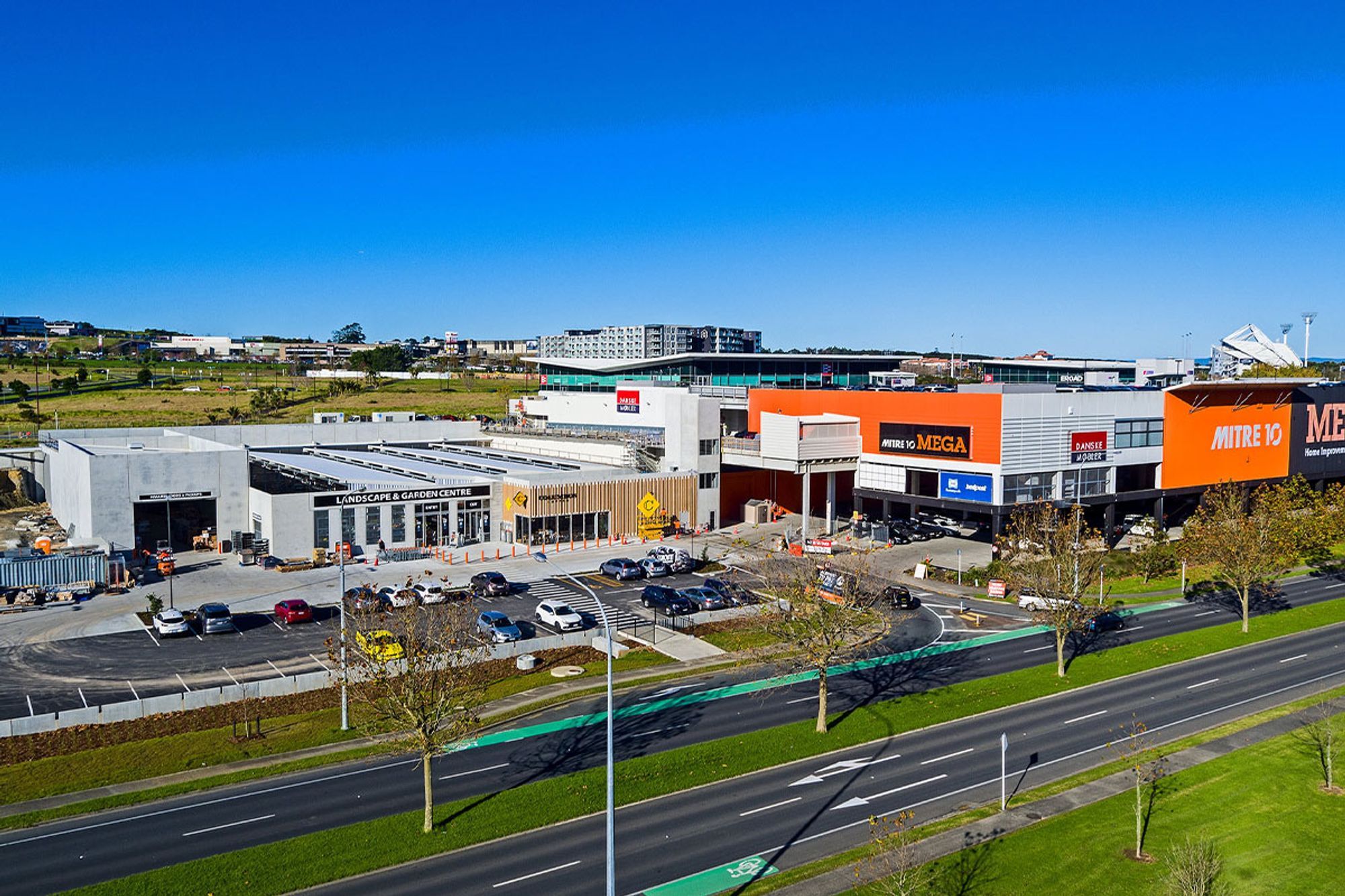 Mitre 10 Extension