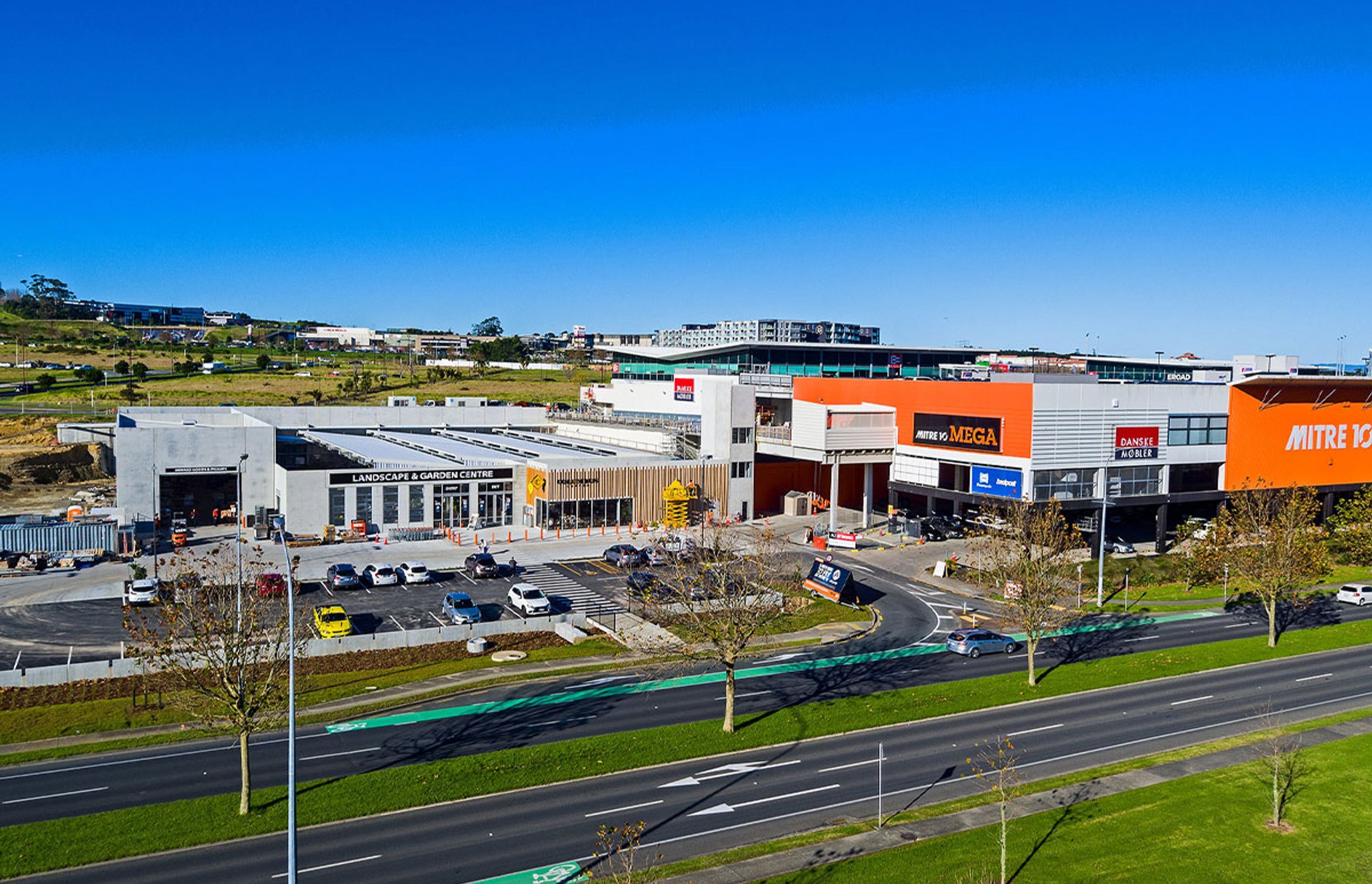 Mitre 10 Extension