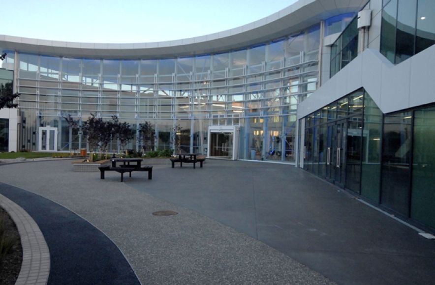 Park-like setting for award winning commercial campus in Christchurch