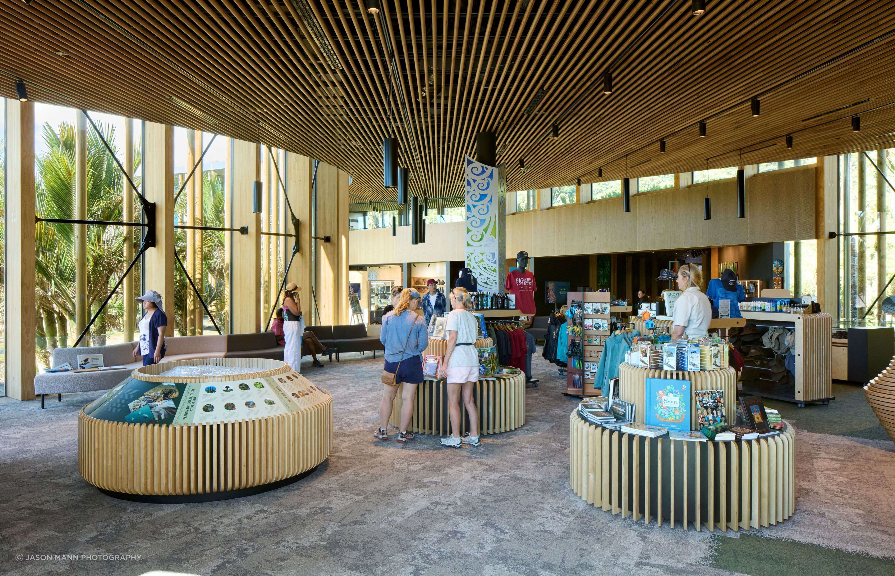 PunangairiretailJason-Mann8.jpg