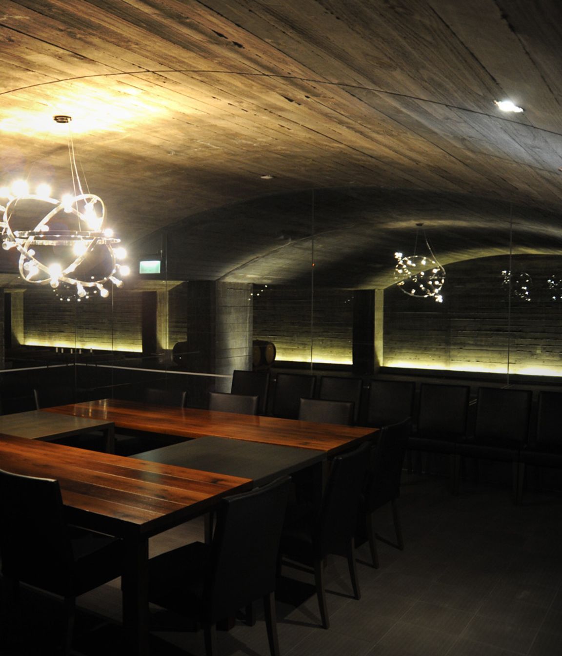 Firth Creates a Work of Art with Concrete Ceiling at Elephant Hill Winery