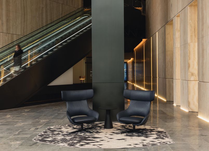 Sky Lobby, Commercial Bay