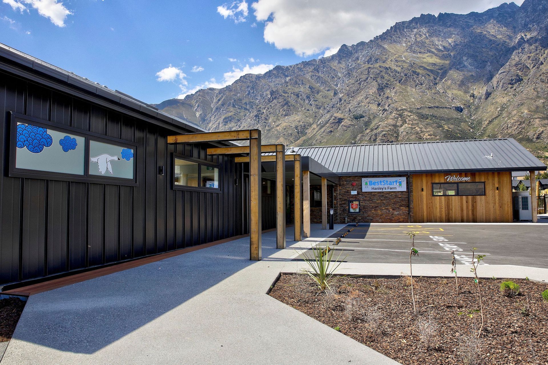 Hanley's Farm Childcare Centre