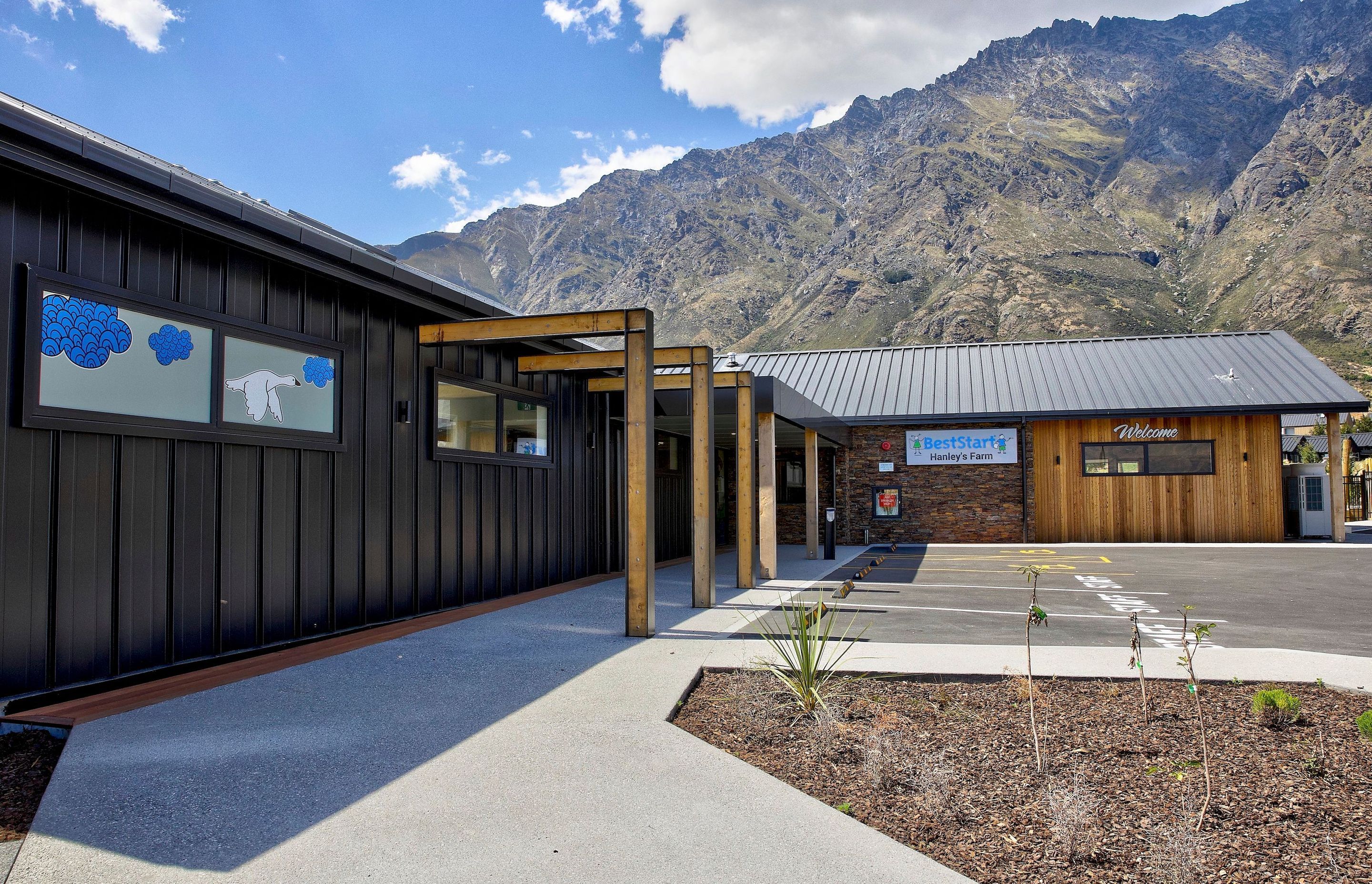 Hanley's Farm Childcare Centre