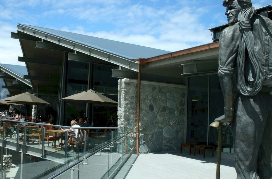 The Hermitage Hotel | Mount Cook