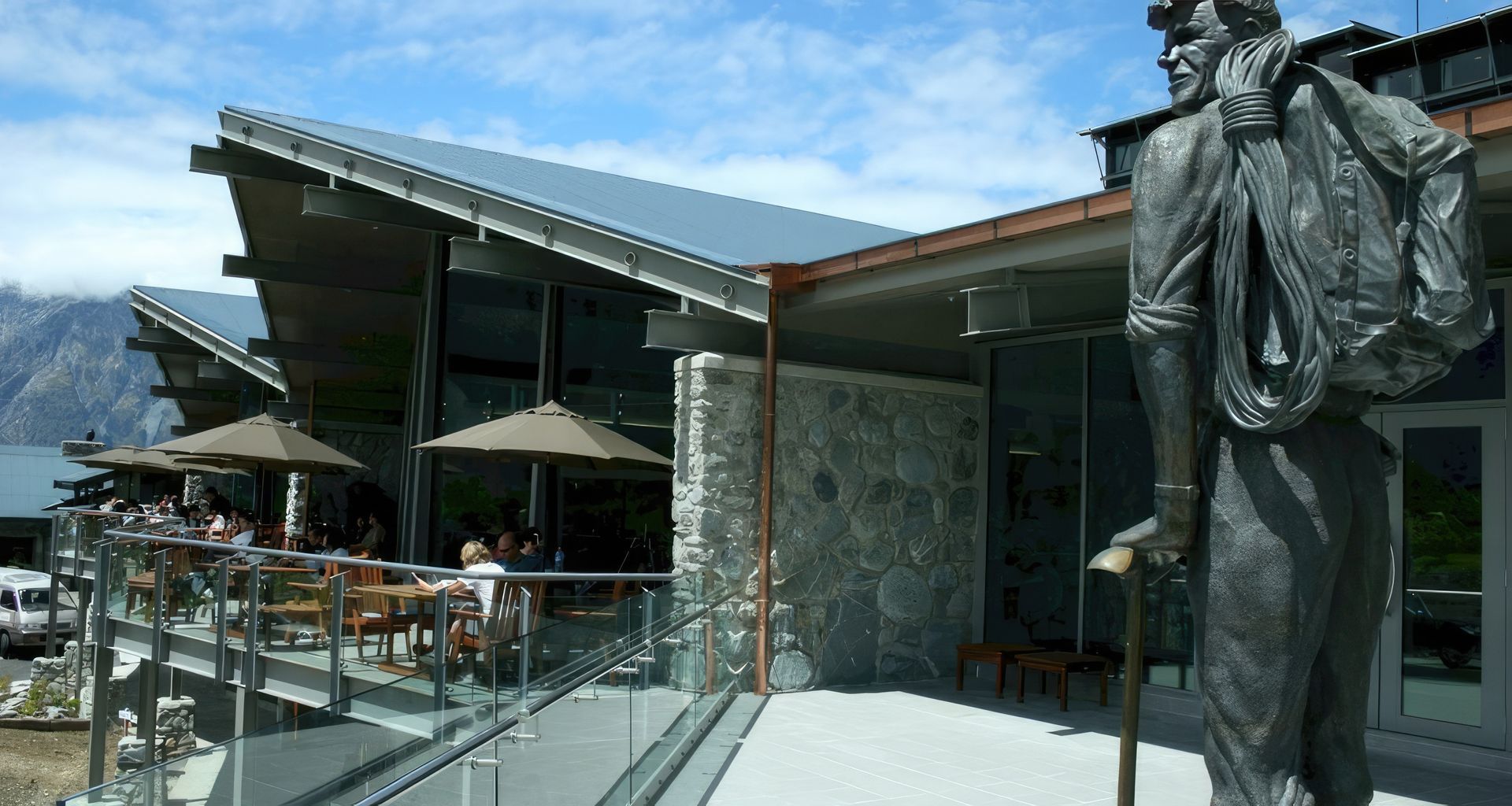 The Hermitage Hotel | Mount Cook banner