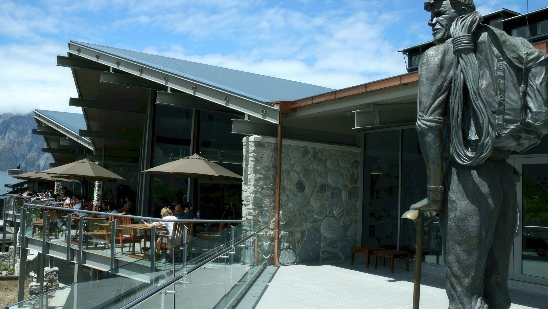 The Hermitage Hotel | Mount Cook banner