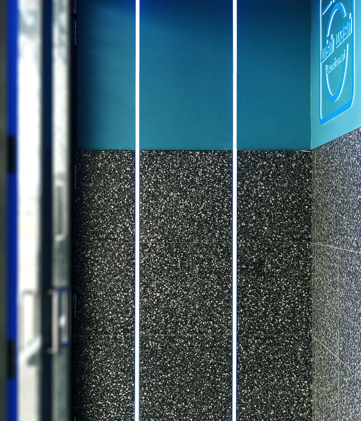 Wish Wash Laundromat, Ormiston Town Centre