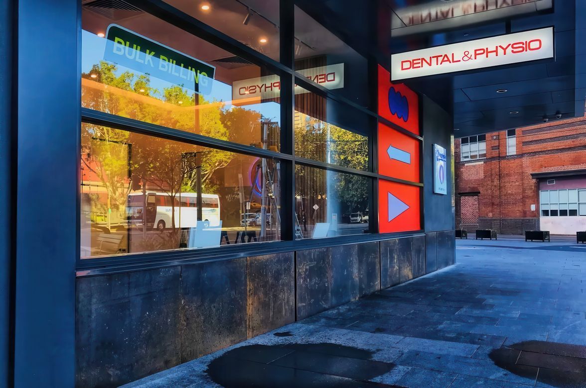 Interlocking Panel - Haymarket