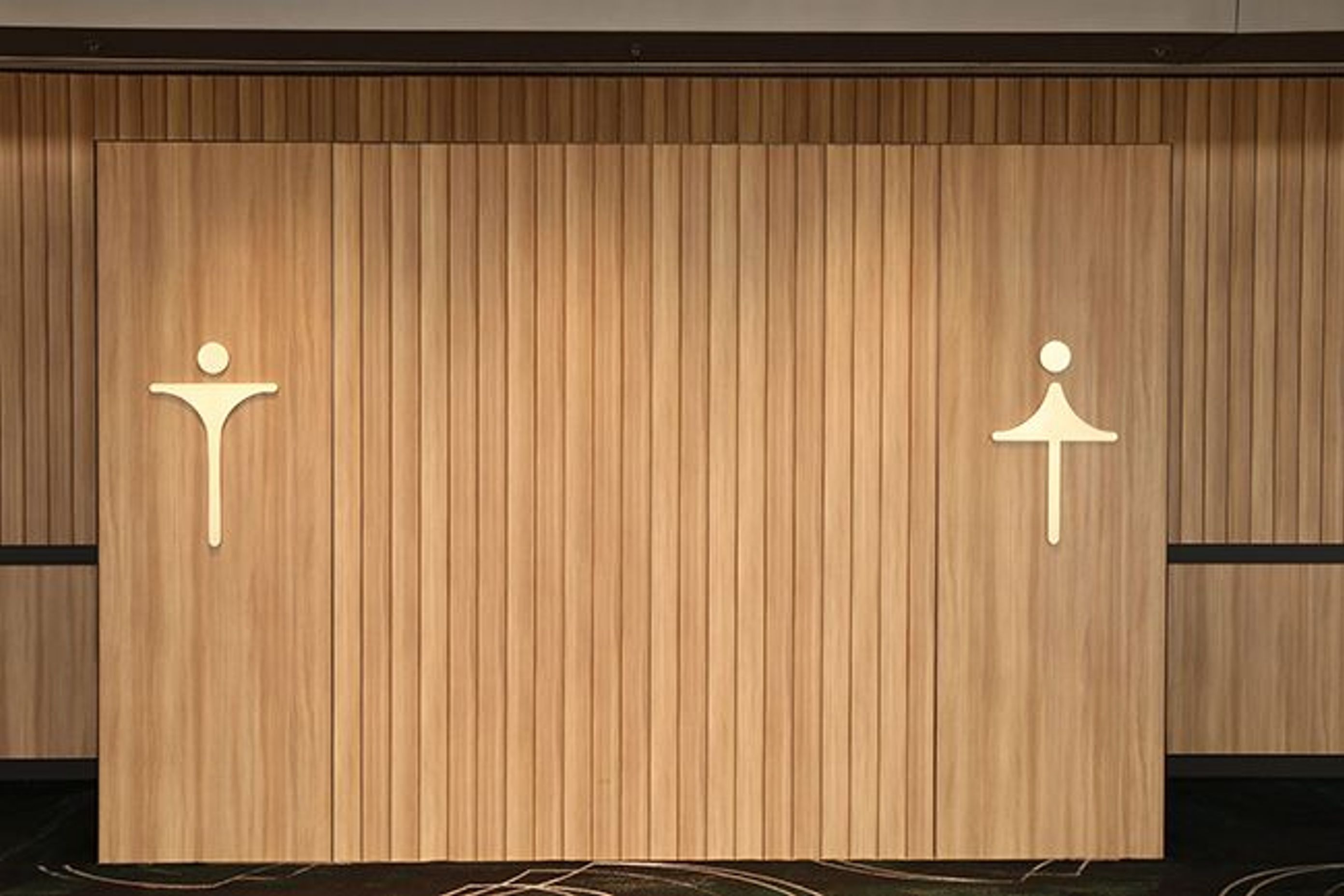catholicclubscreenwoodmodulo27edm.jpg