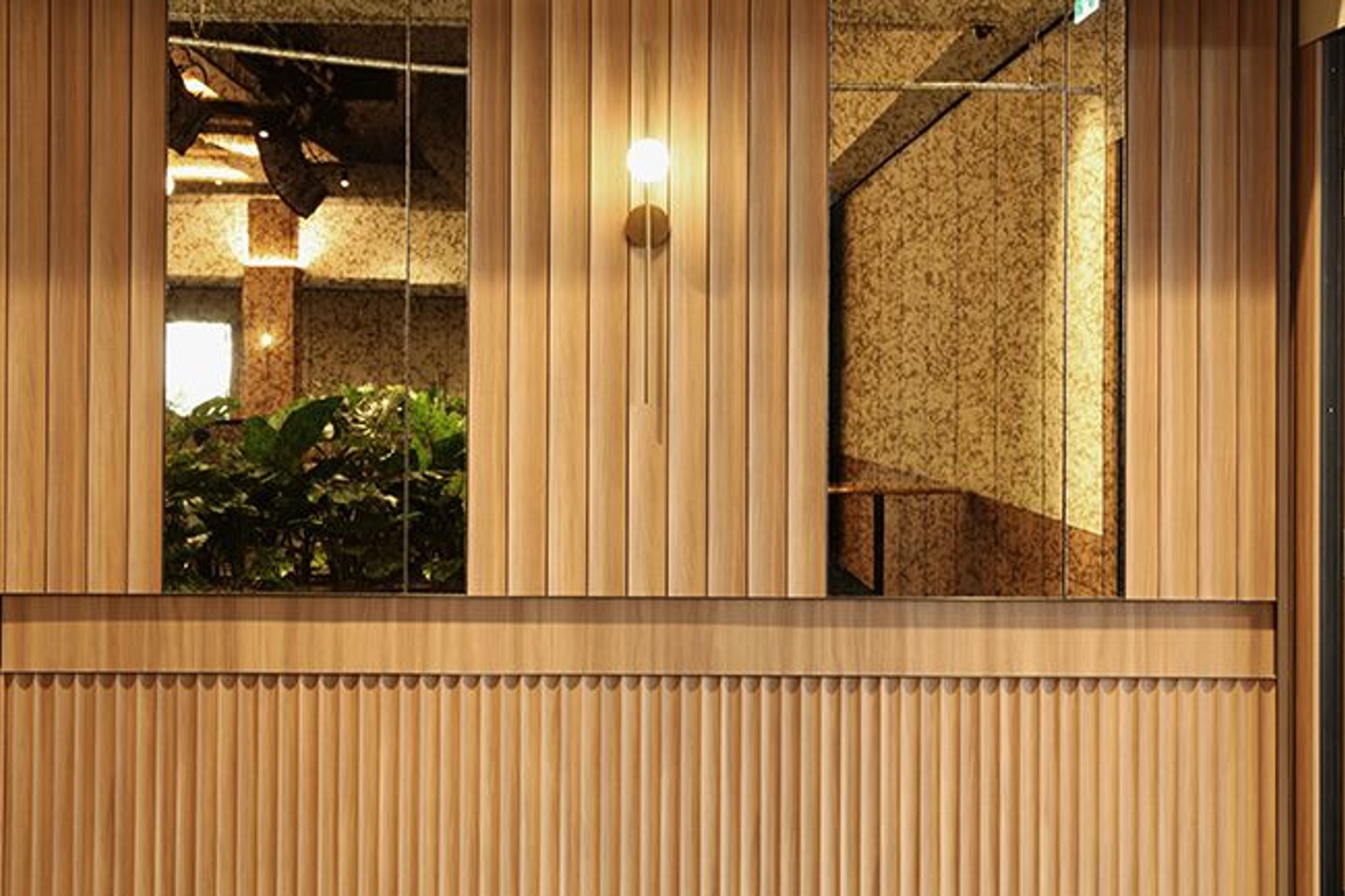 catholicclubscreenwoodmodulo34edm.jpg