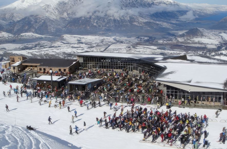 Coronet Peak Ski Field | Queenstown