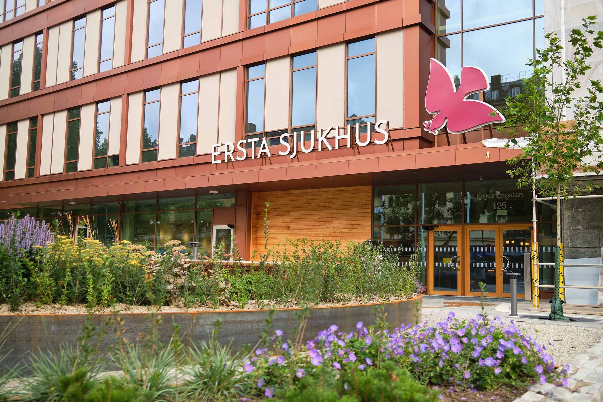 ersta-hospital-project-capisco-puls-snowplough-mereo-tion-activ-support18resize.jpg