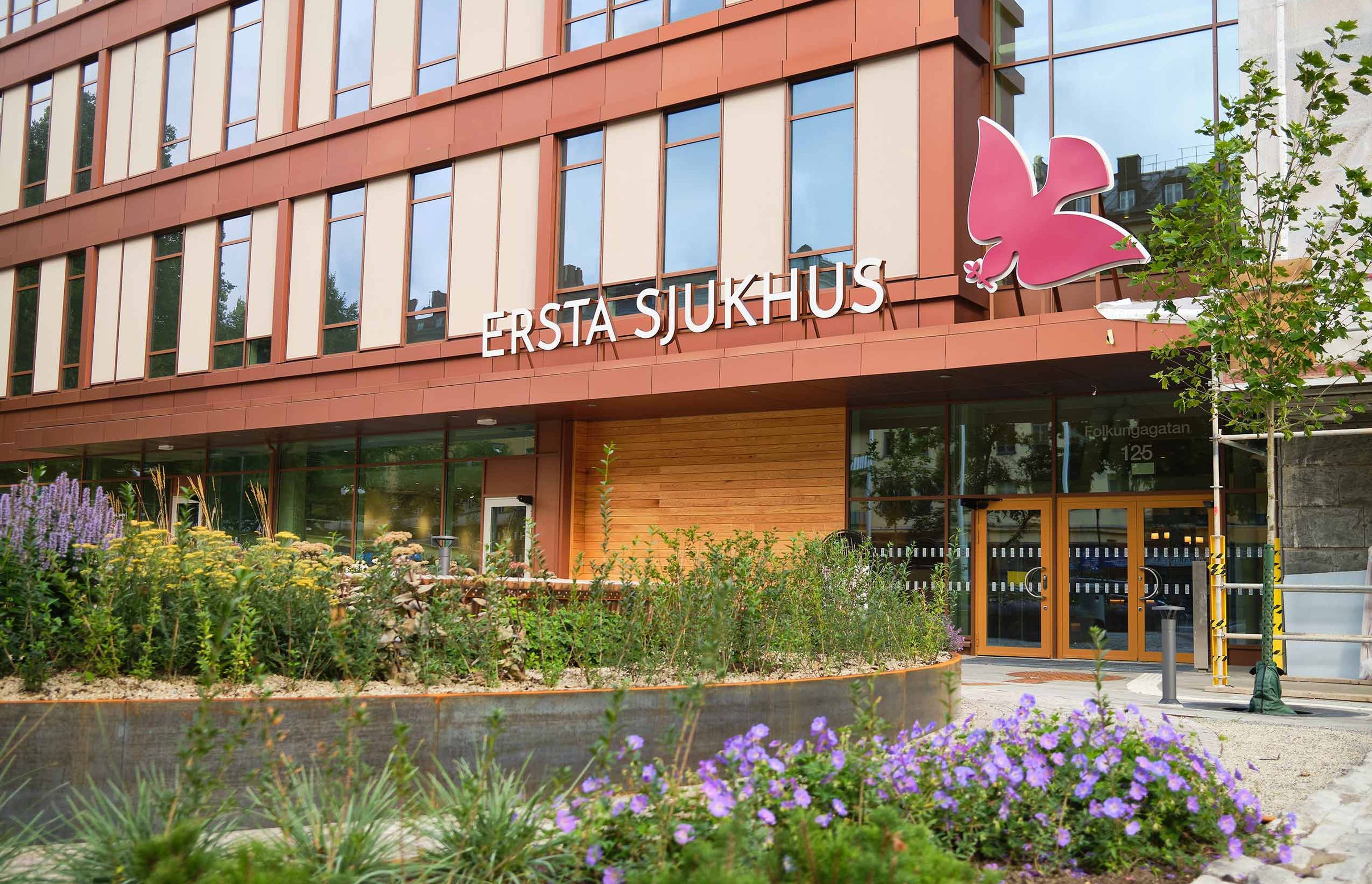 ersta-hospital-project-capisco-puls-snowplough-mereo-tion-activ-support18resize.jpg
