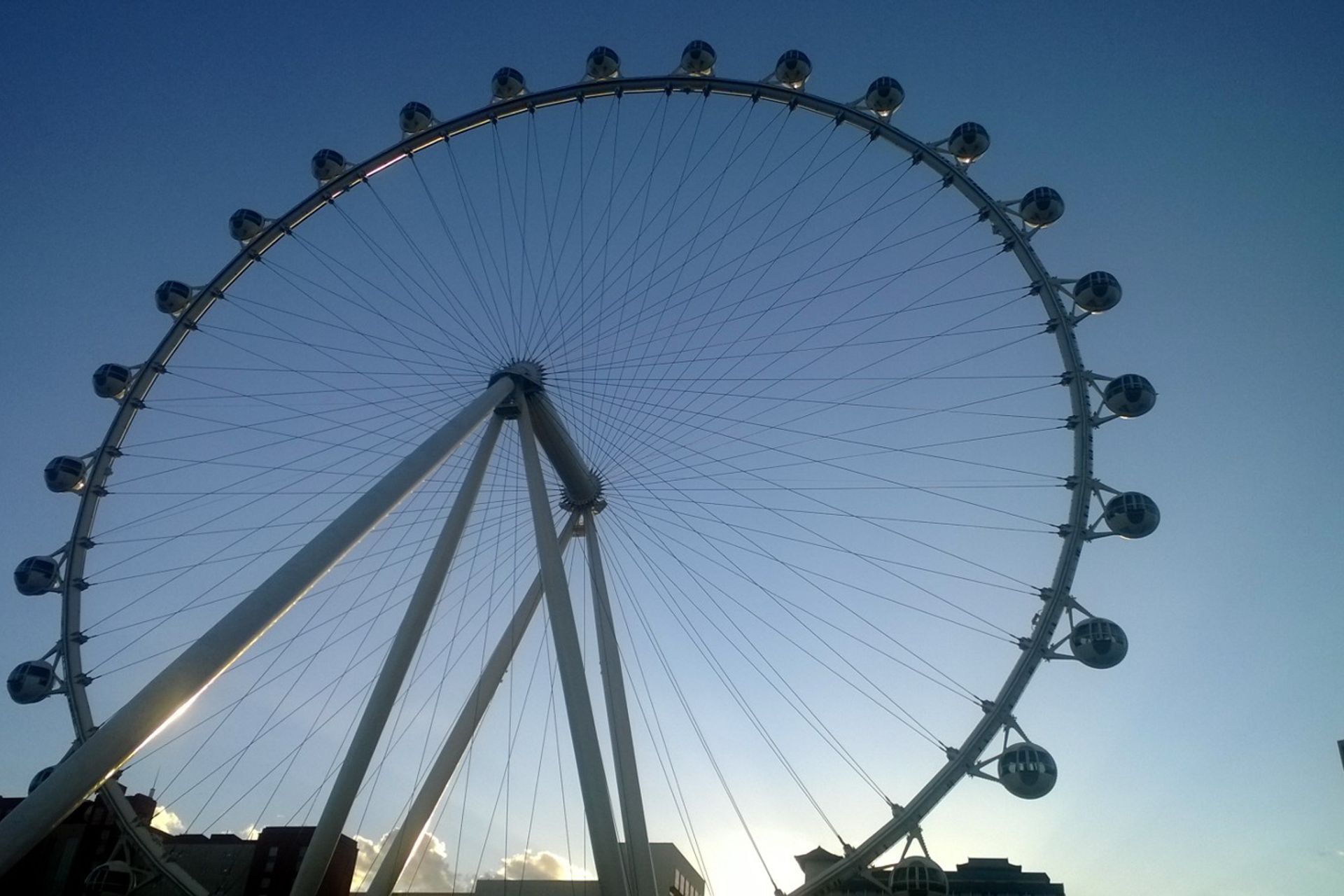 linq-high-roller14508009090.jpg