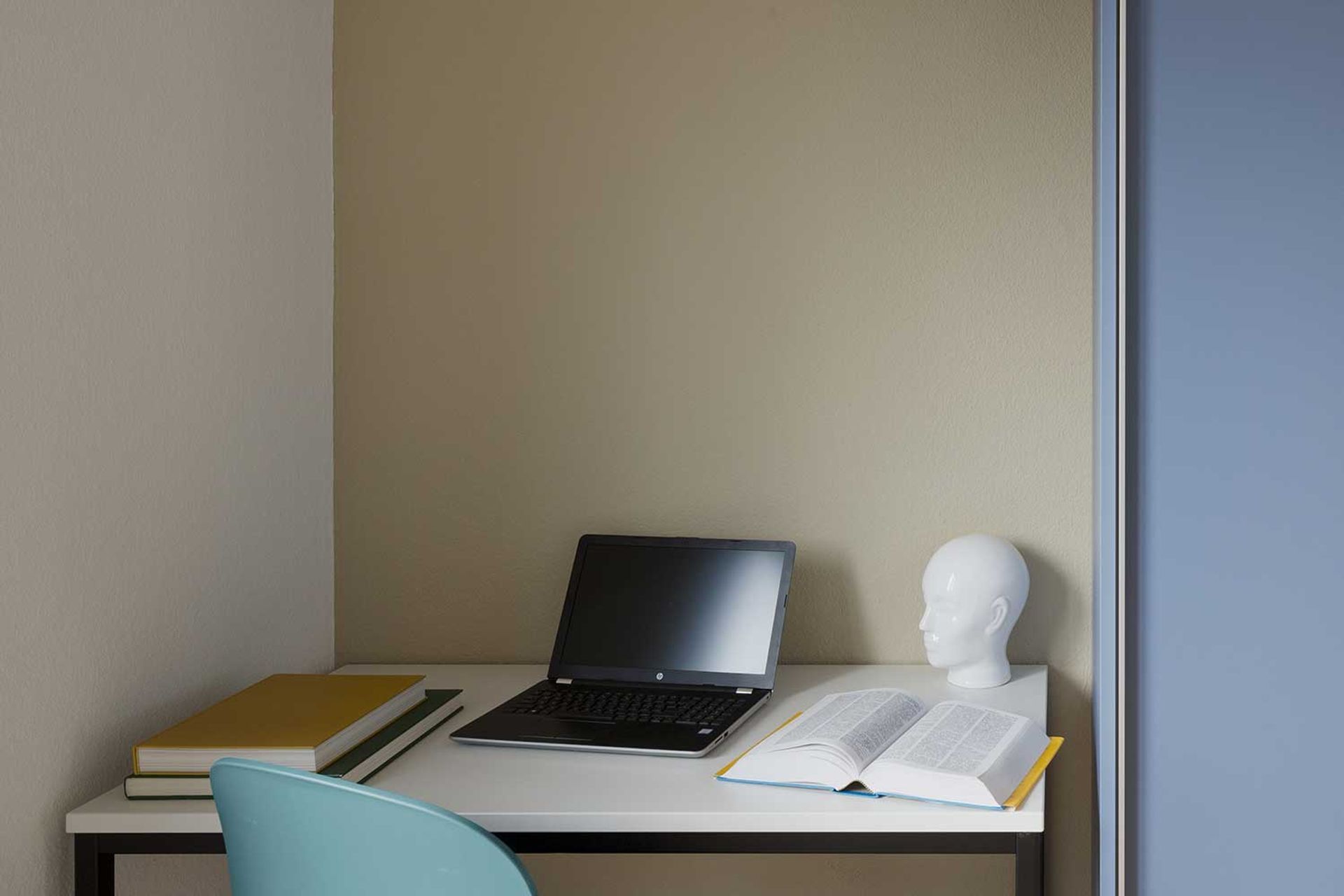 studentlodge04.jpg