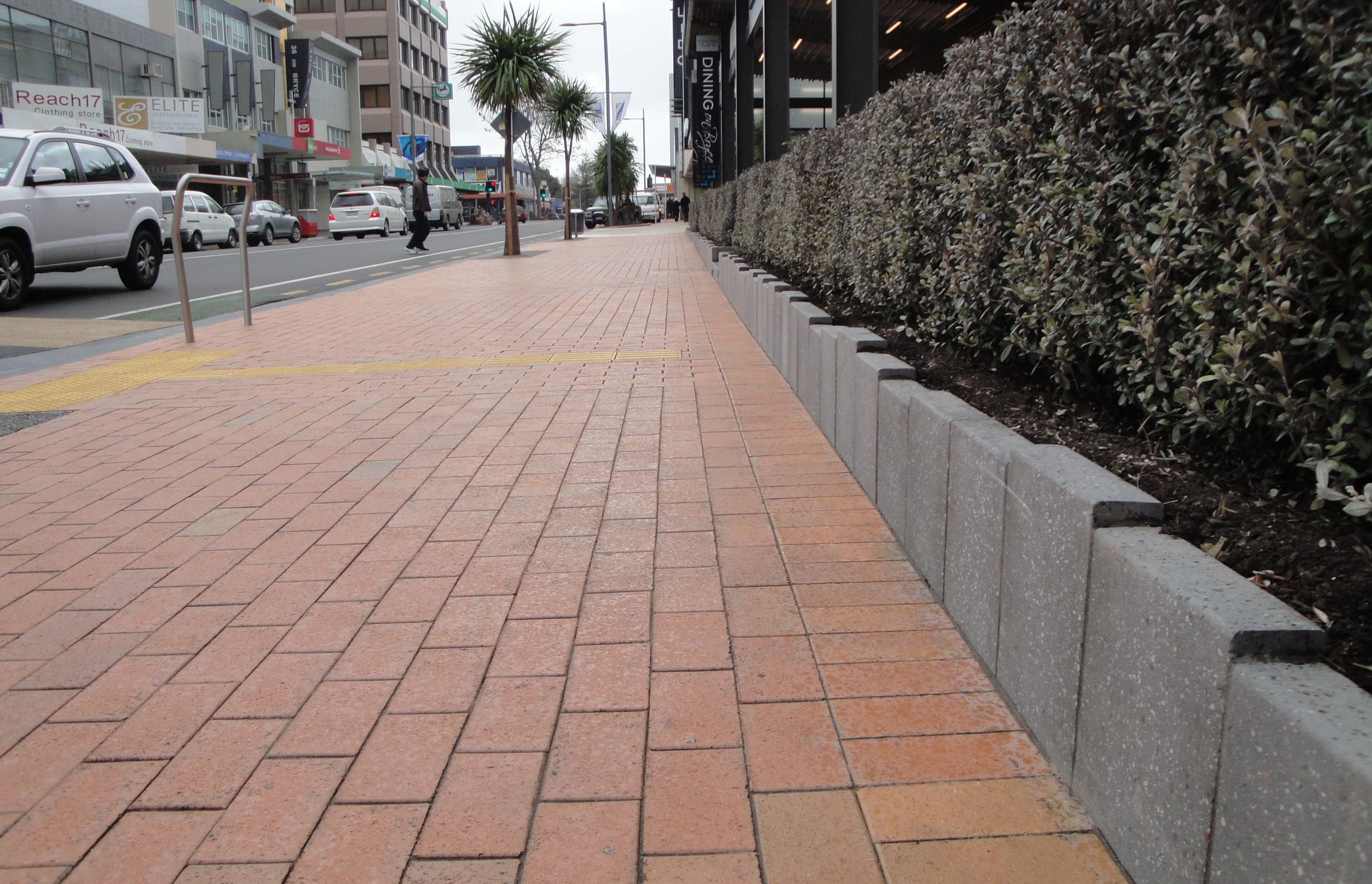 Bryce Street Commercial Veneto and Clay Paving