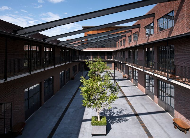 Commercial Complex - Alexandria