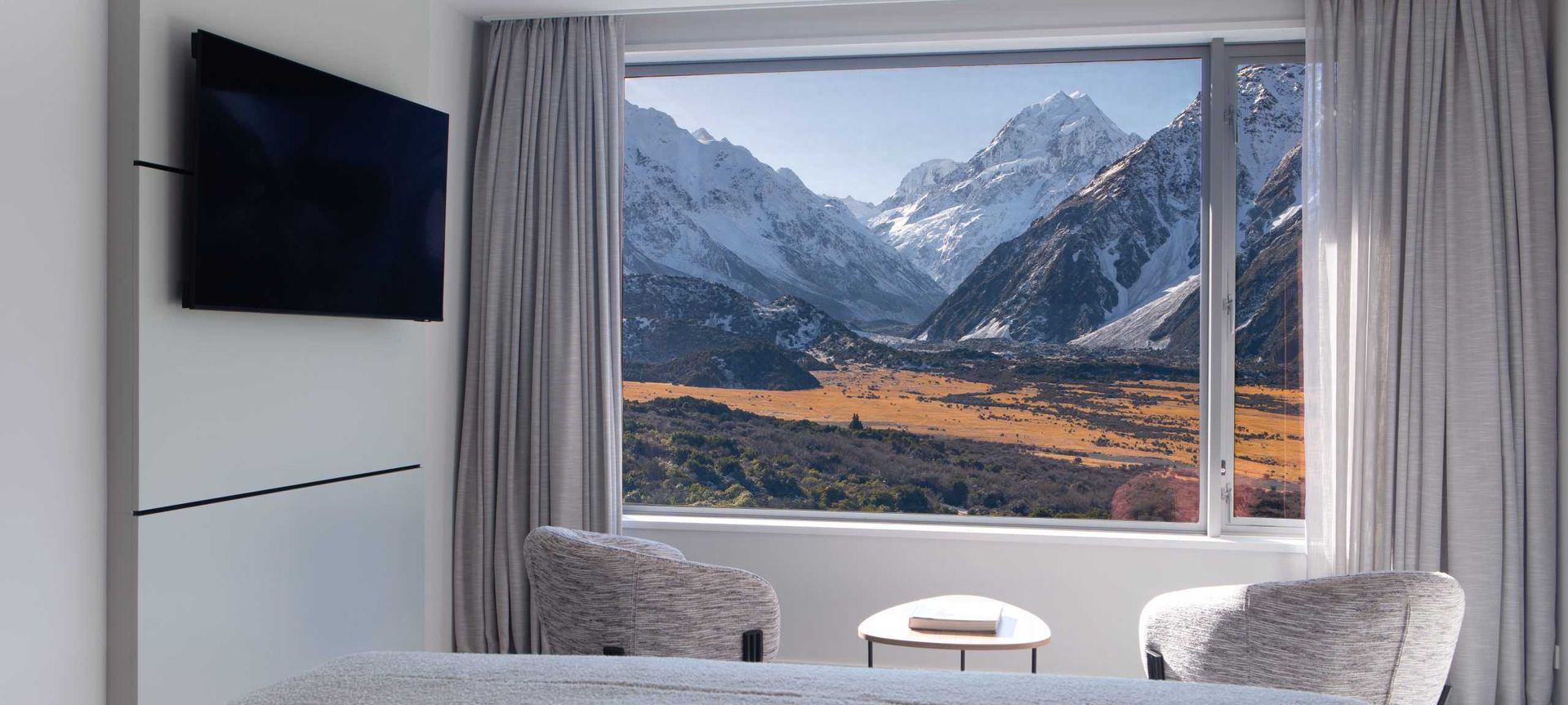 Hermitage Hotel Mt Cook banner