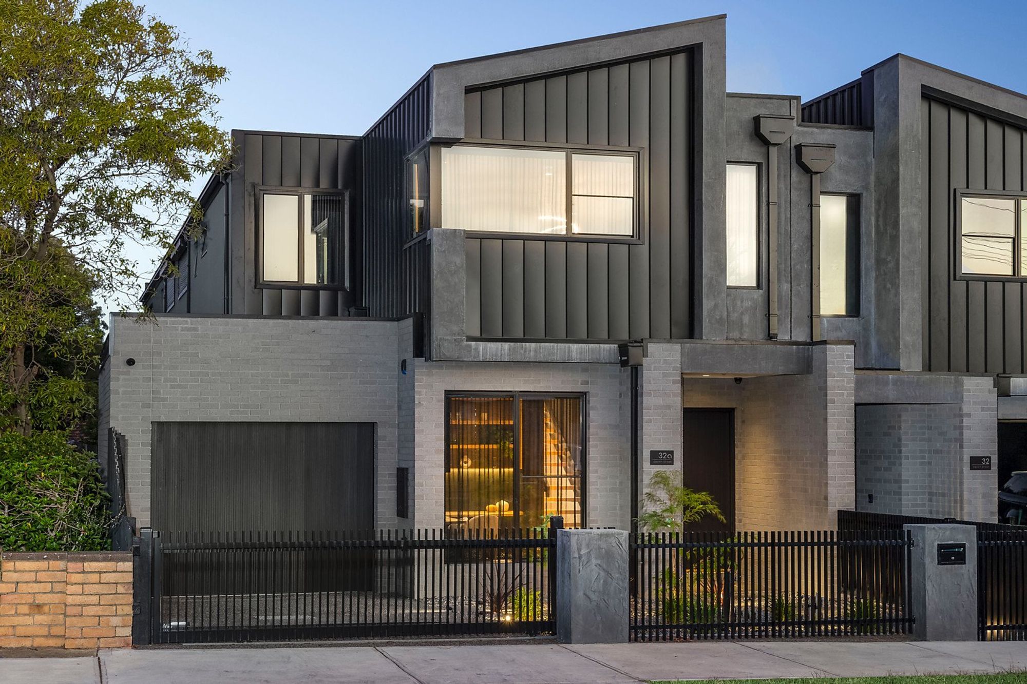 32 Deakin Street, Essendon