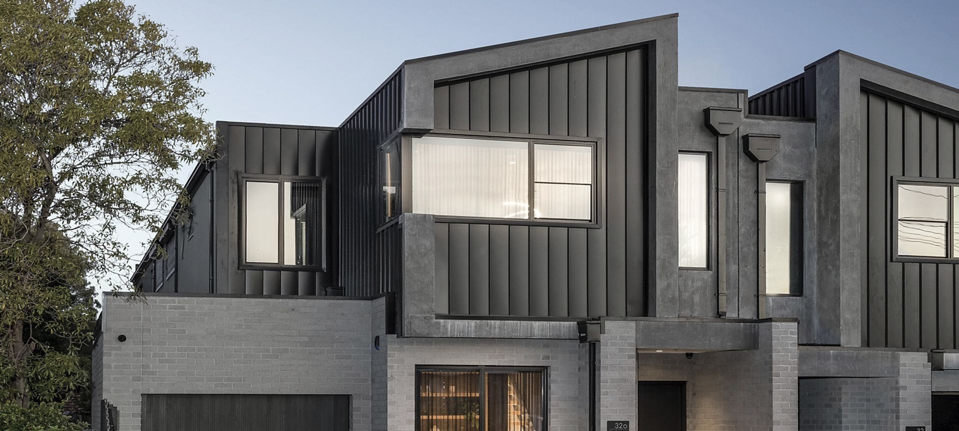 32 Deakin Street, Essendon banner