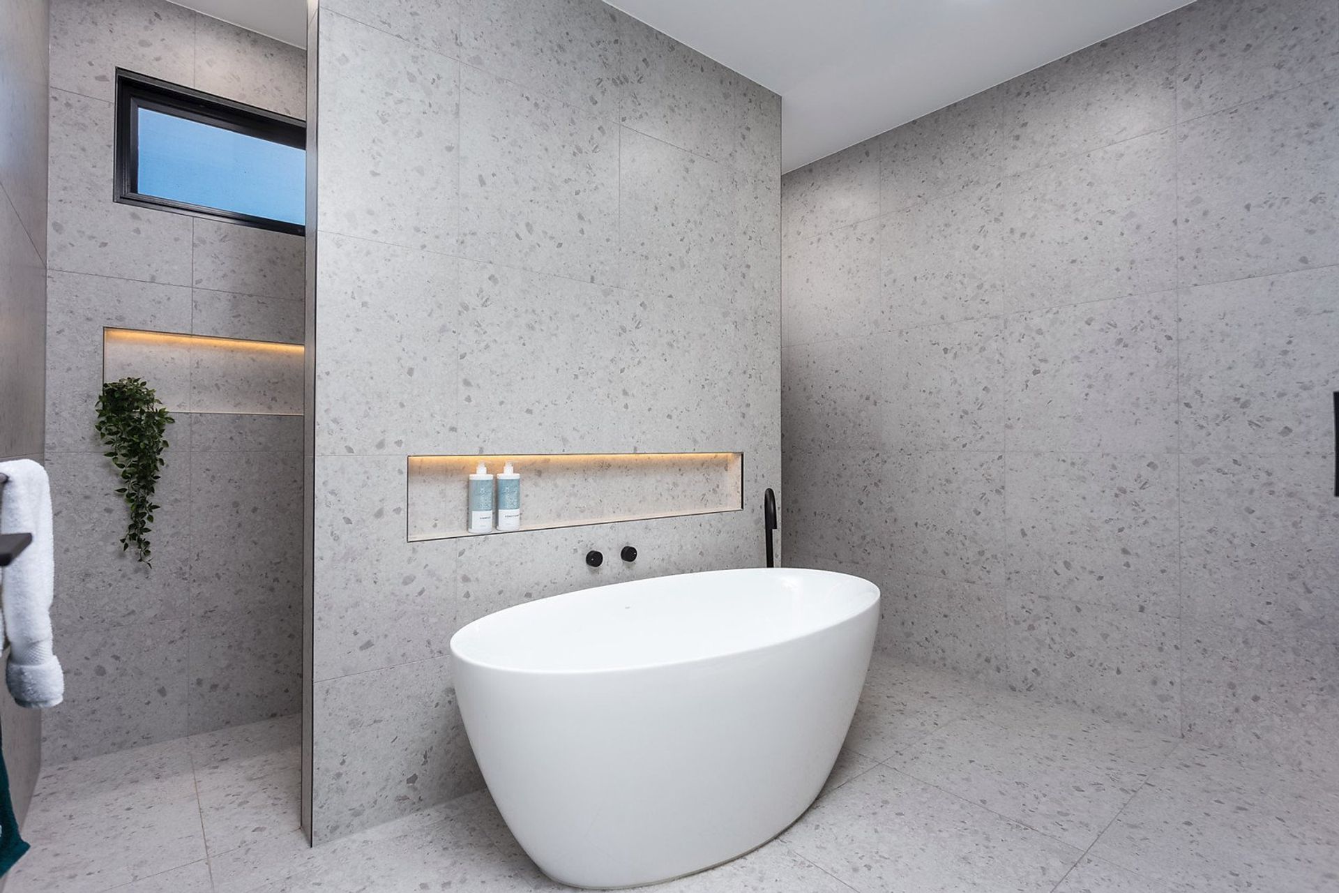 32 Deakin Street, Essendon