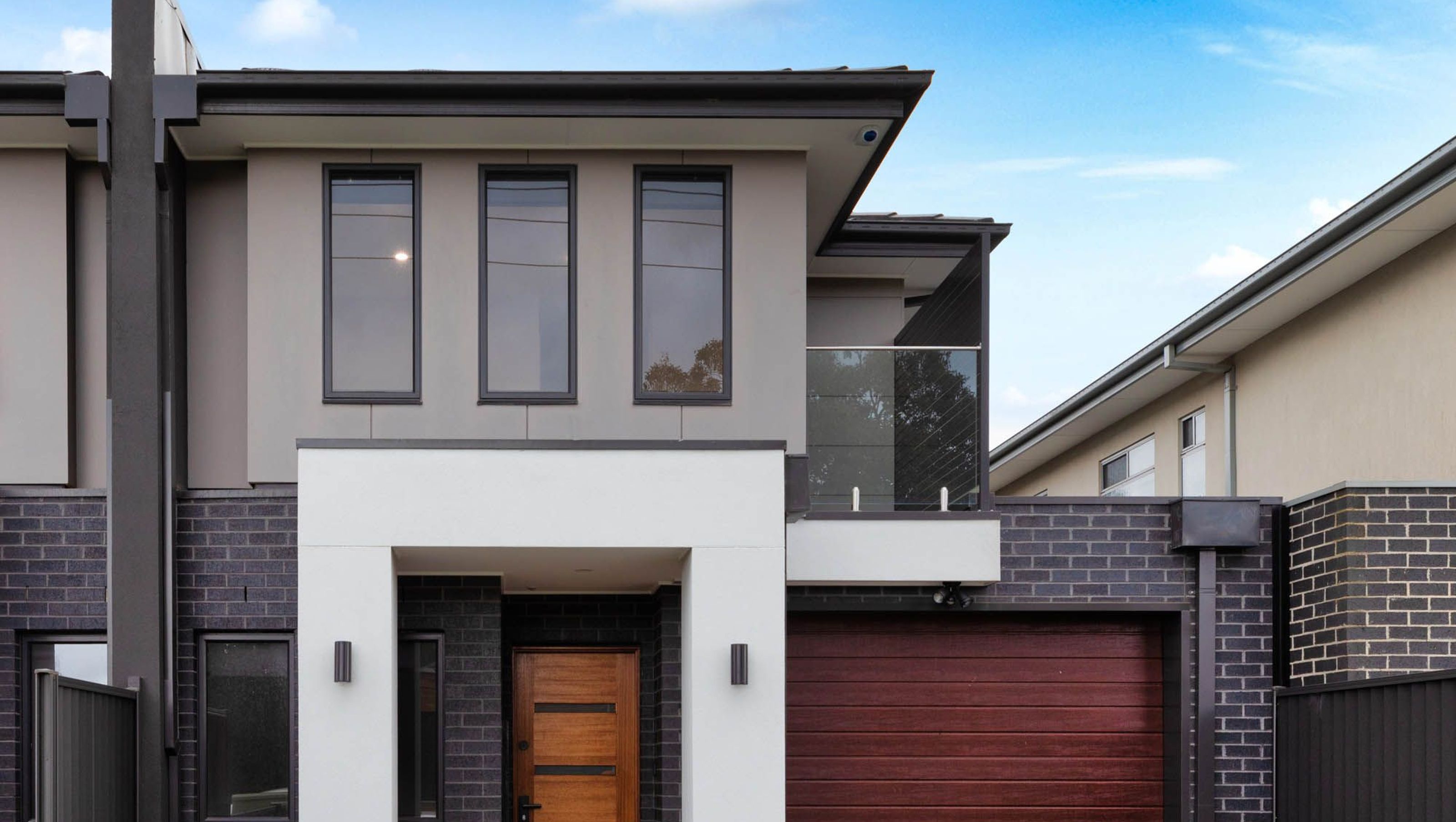 Taylors Lakes Townhouses