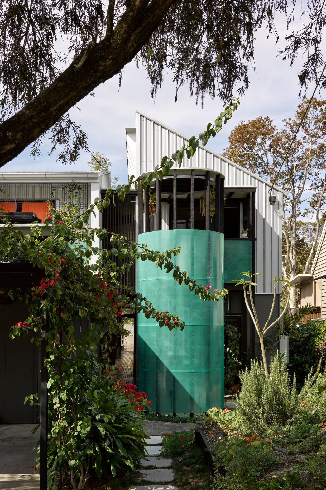 LiveWorkShare House