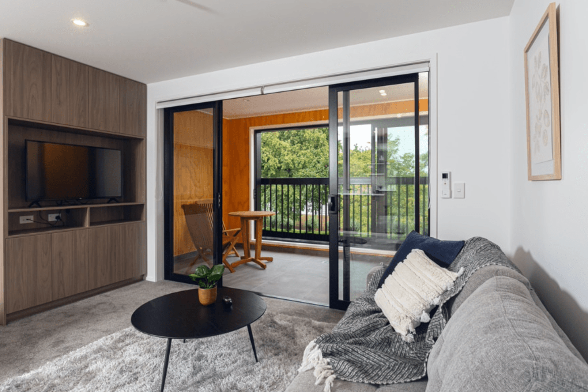 12 Freyberg Ave