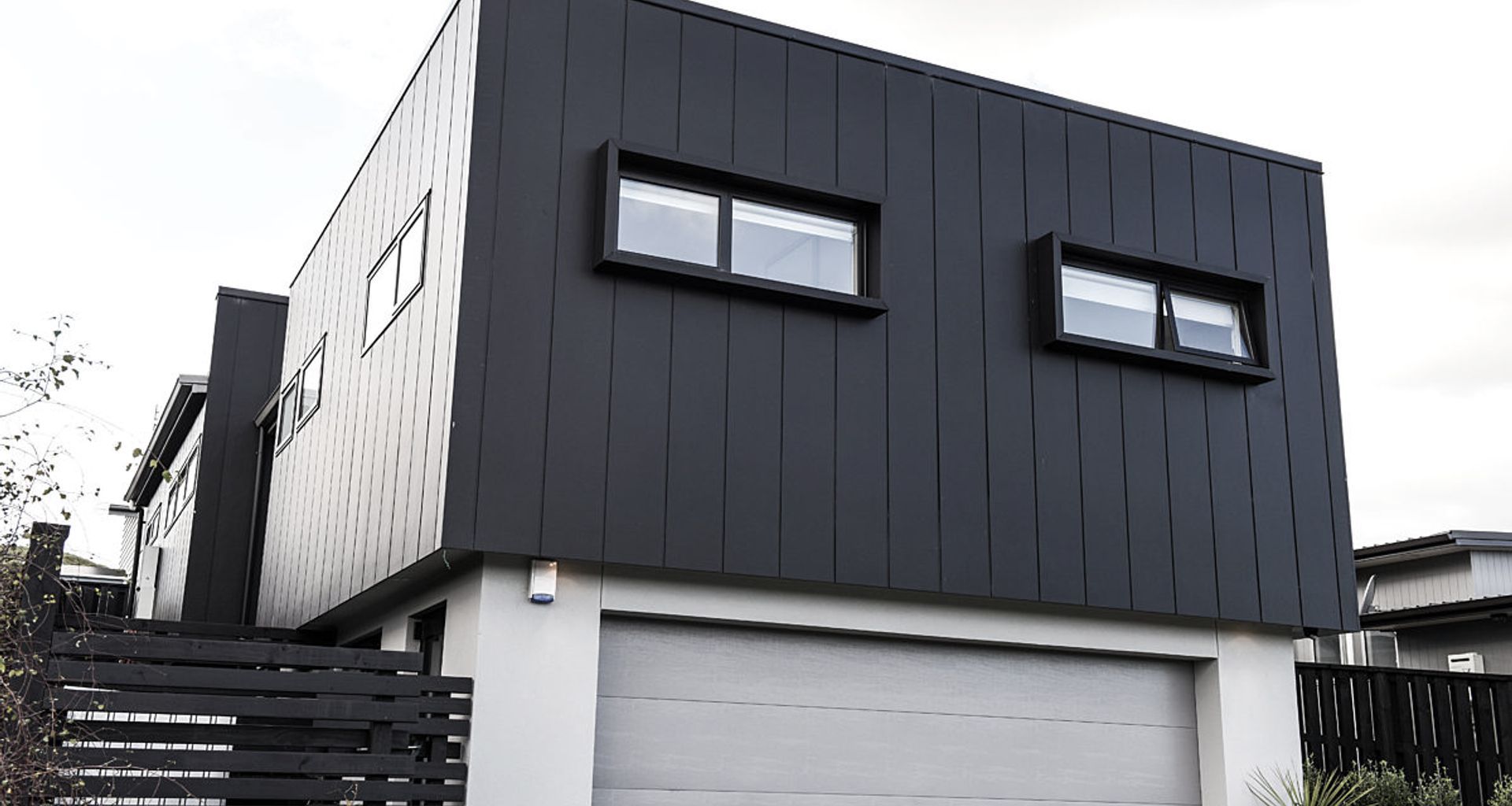 Ultra Sleek Vertical Cladding, Pukekohe banner